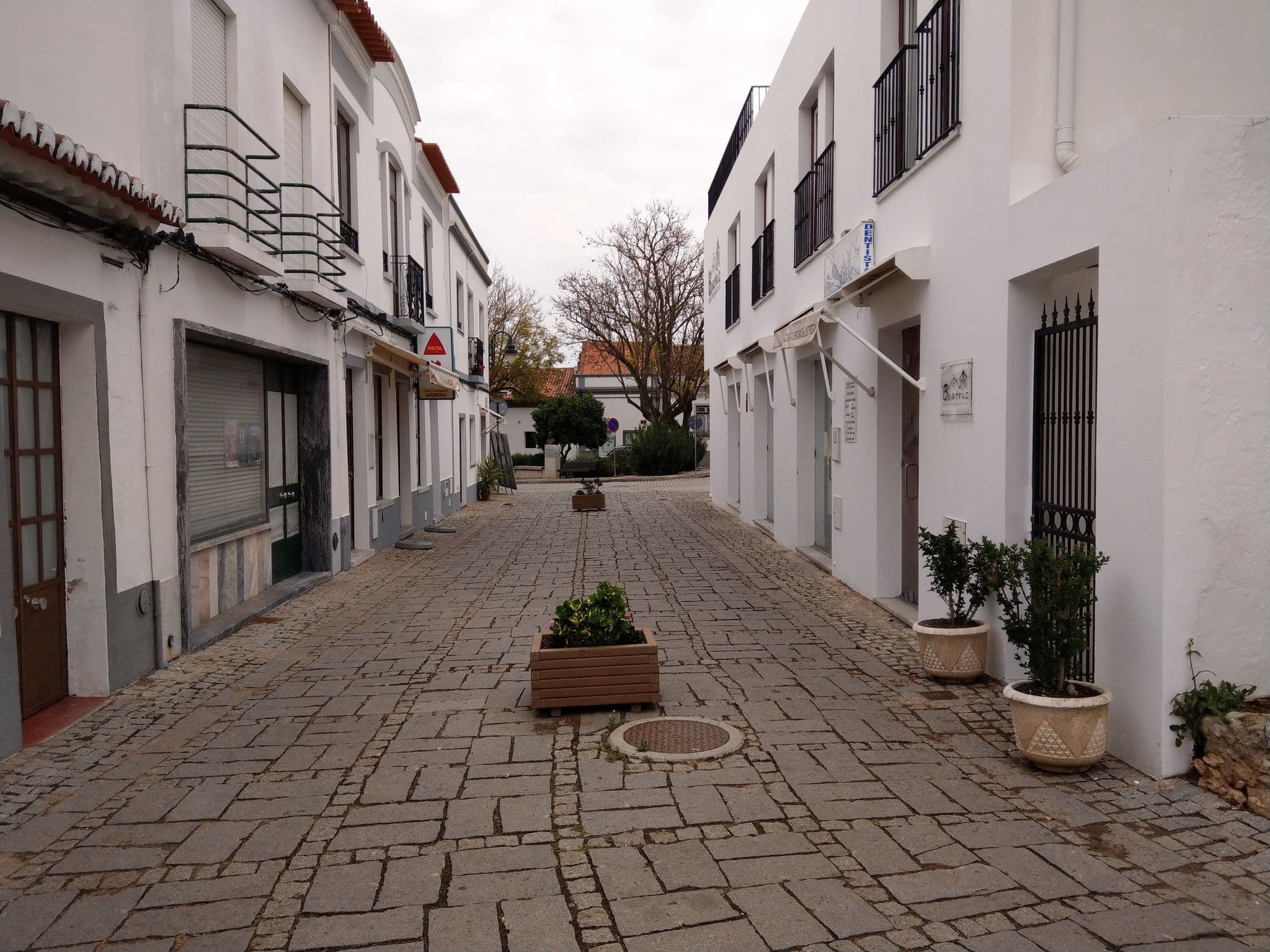 Street view near Apartamentos Beatriz, Serpa — © 5rmft (CC BY-SA · Mapillary)