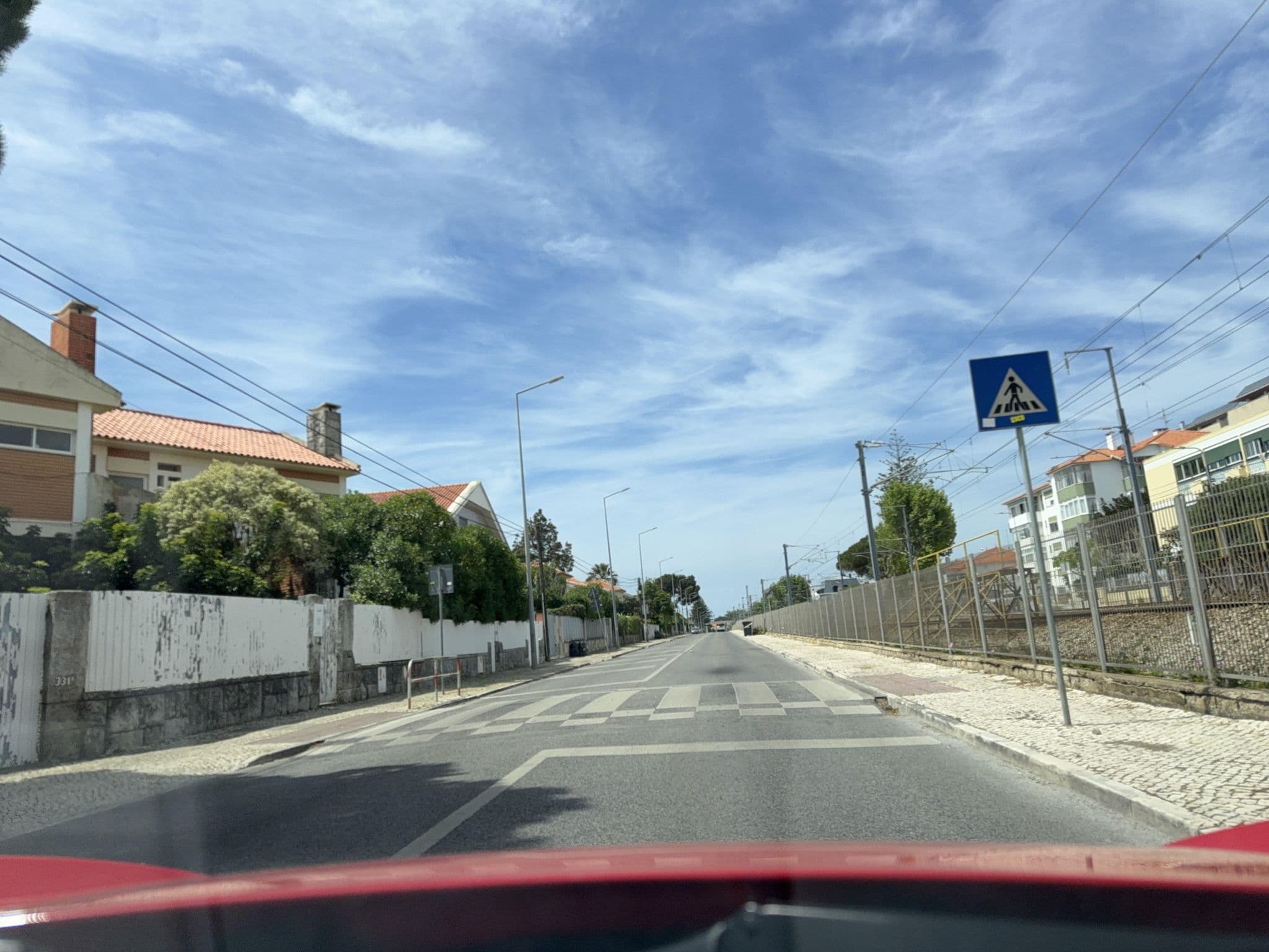 Street view near byseacle Lisbon Bike Surf Camp, Parede — © RSTQ (CC BY-SA · Mapillary)