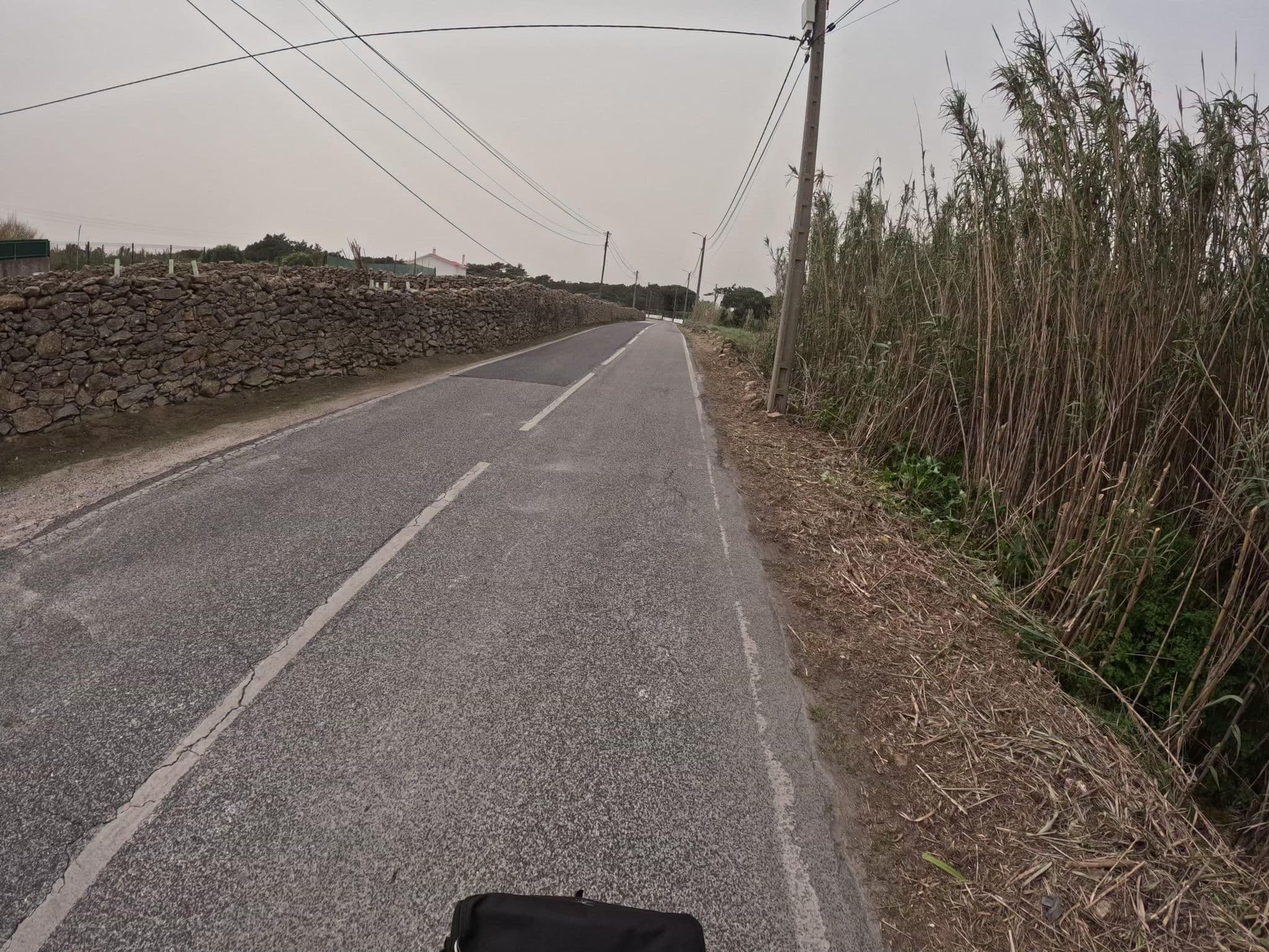 Street view near Azen Cool House, Fontanelas — © claudiop (CC BY-SA · Mapillary)