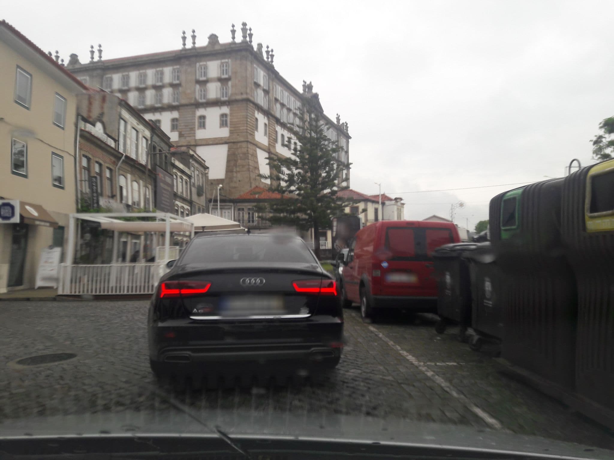 Street view near Bellamar, Vila do Conde — © joaoguise (CC BY-SA · Mapillary)