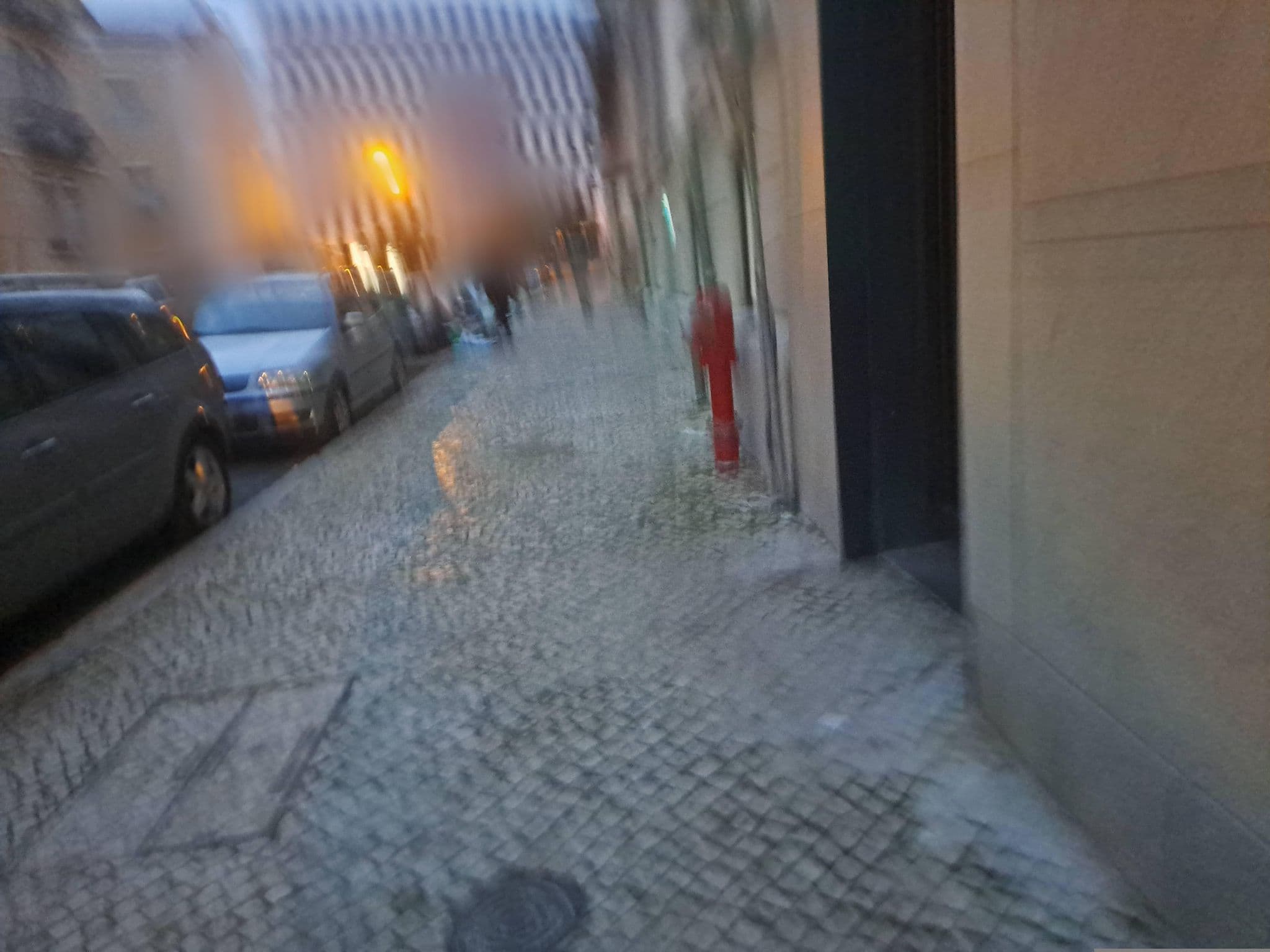 Street view near Lisbon Style Guesthouse, Anjos — © beer119 (CC BY-SA · Mapillary)