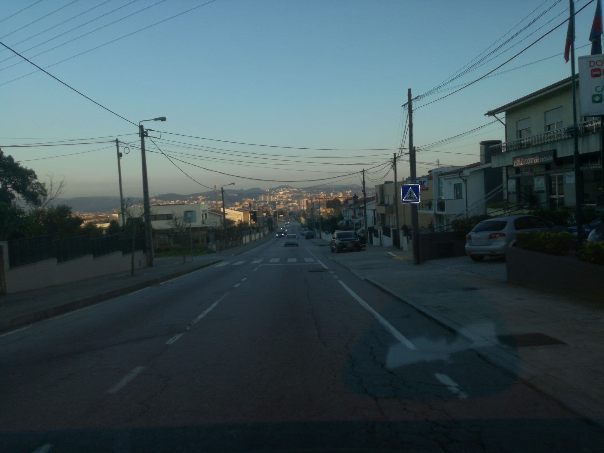 Street view near Hotel Residencial Dona Teresa, Nogueira — © cyberlima (CC BY-SA · Mapillary)