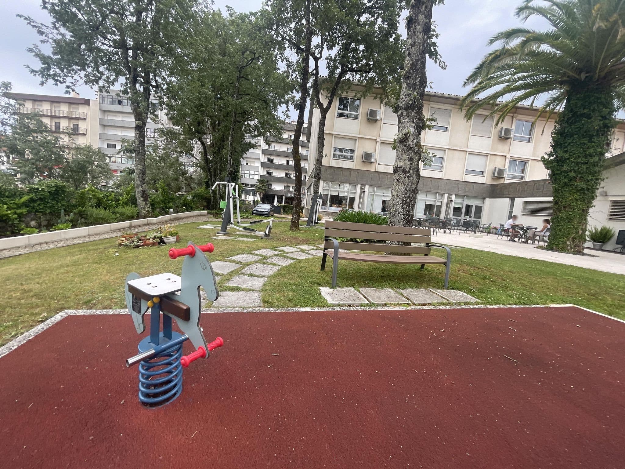 Street view near Dom Gonçalo, Loureira — © egorka (CC BY-SA · Mapillary)