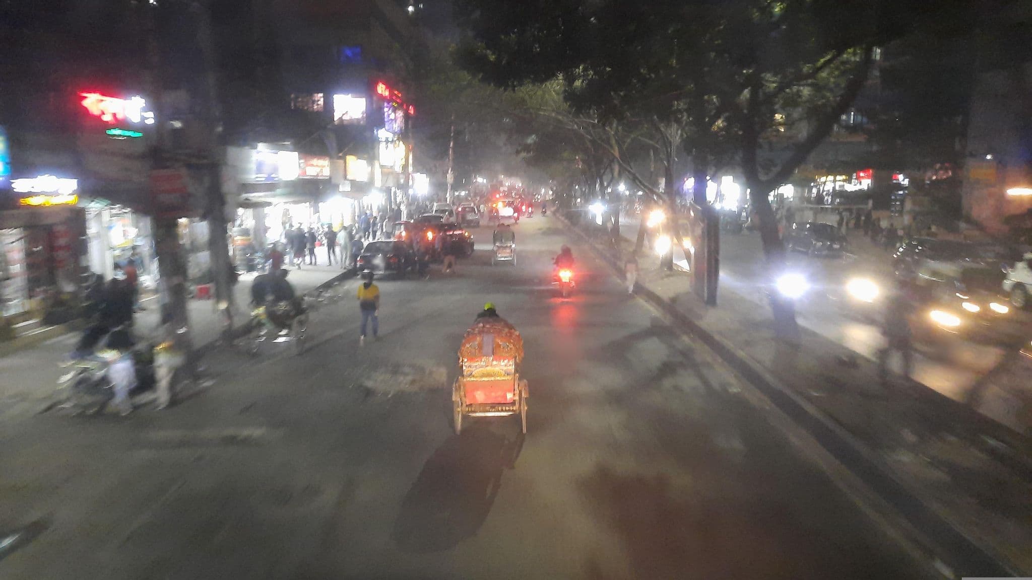 Street view near Hotel Ornate, Paltan — © mozammel (CC BY-SA · Mapillary)