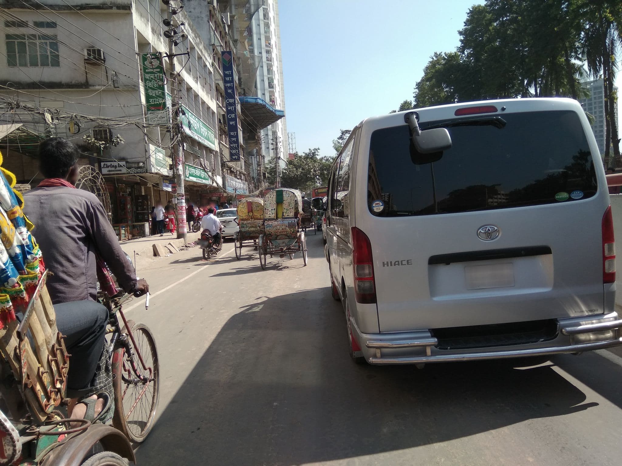 Street view near Living Inn, Paltan — © mozammel (CC BY-SA · Mapillary)