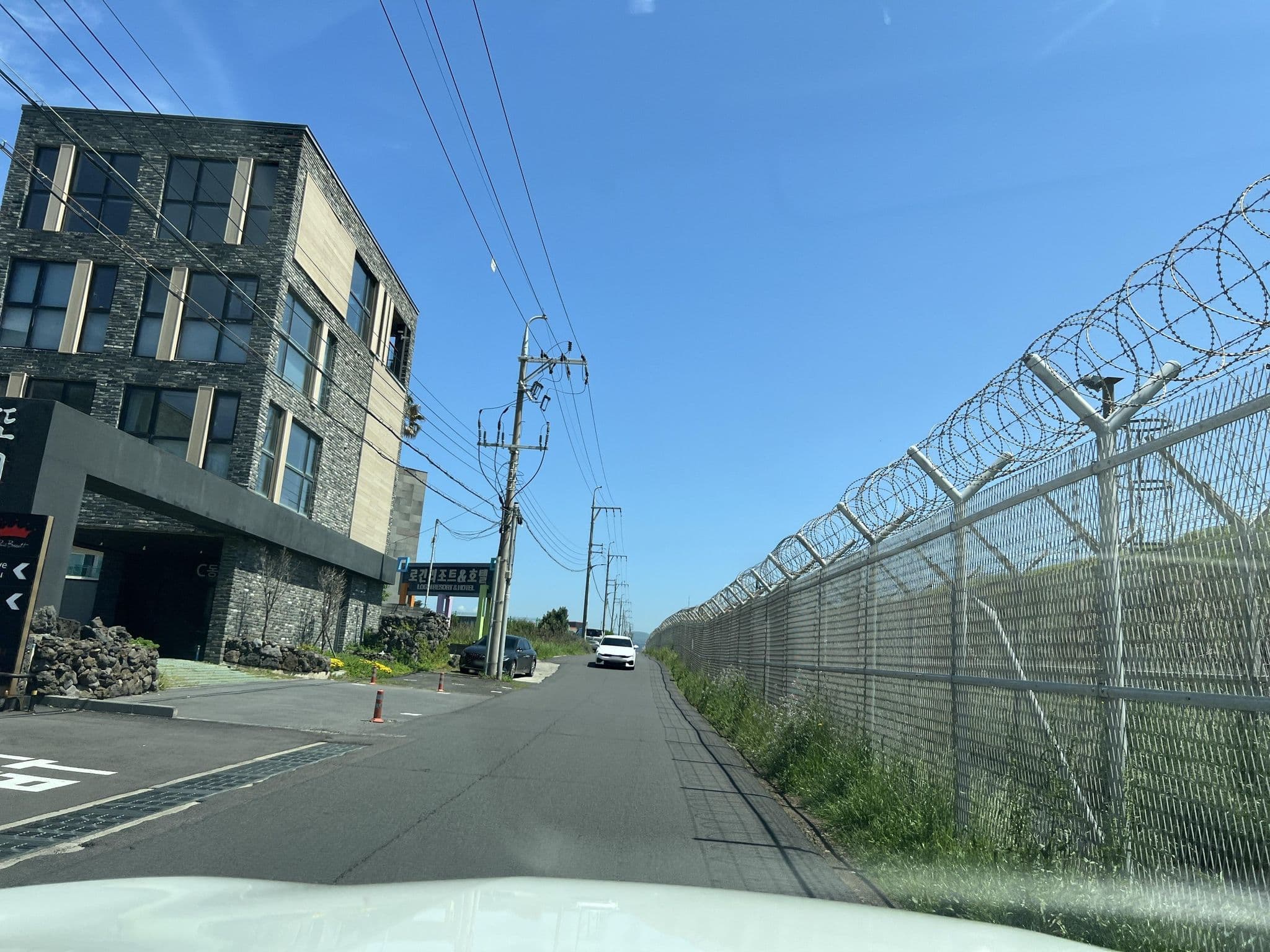 Street view near 1박2일펜션, Tallang-dong — © eneerhut (CC BY-SA · Mapillary)