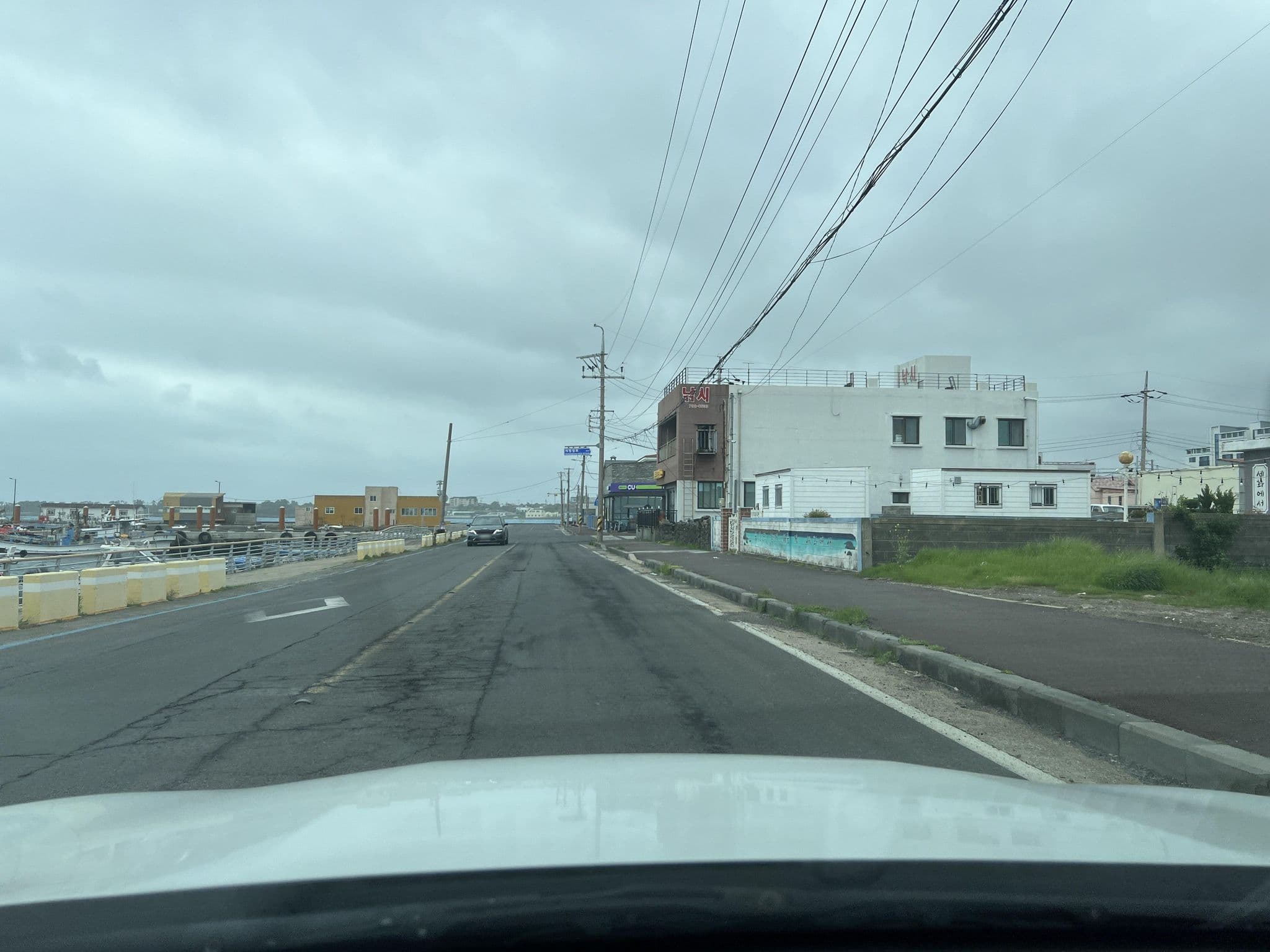 Street view near 세화에서, Ponggae-dong — © eneerhut (CC BY-SA · Mapillary)