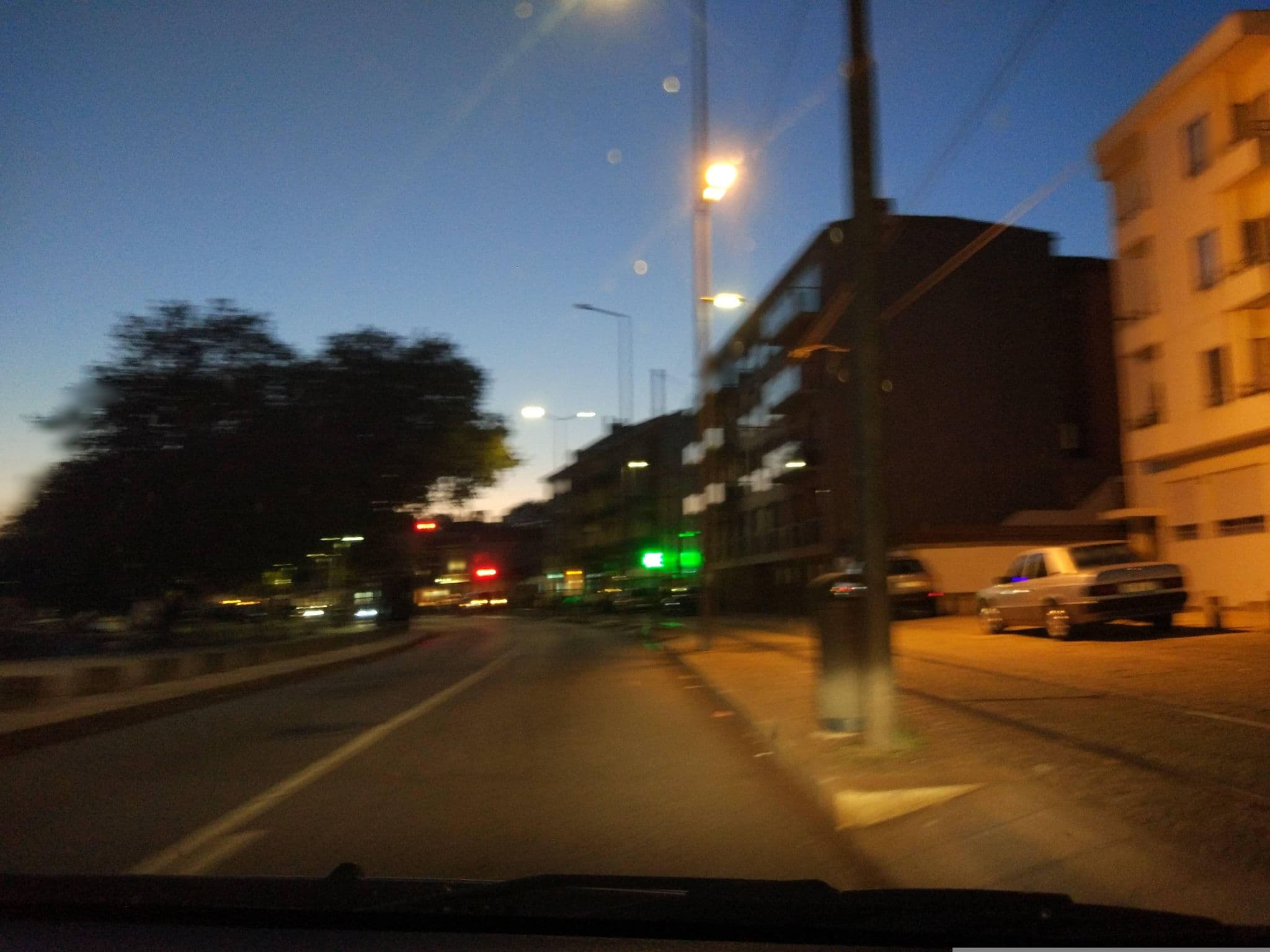 Street view near Souto Moira, Foz do Douro — © sanjorgepinho (CC BY-SA · Mapillary)