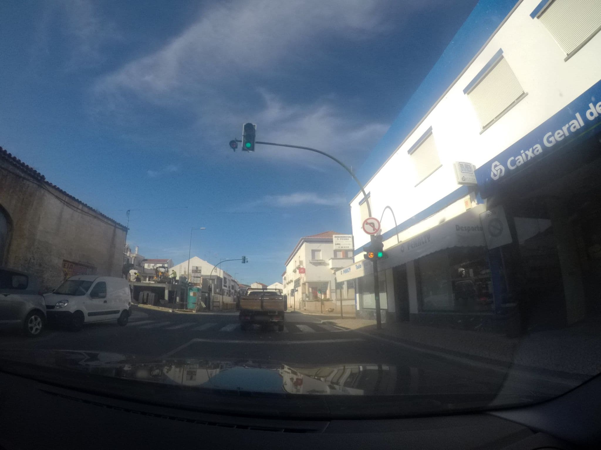 Street view near Residencial São Pedro, Aljustrel — © agamemnon (CC BY-SA · Mapillary)