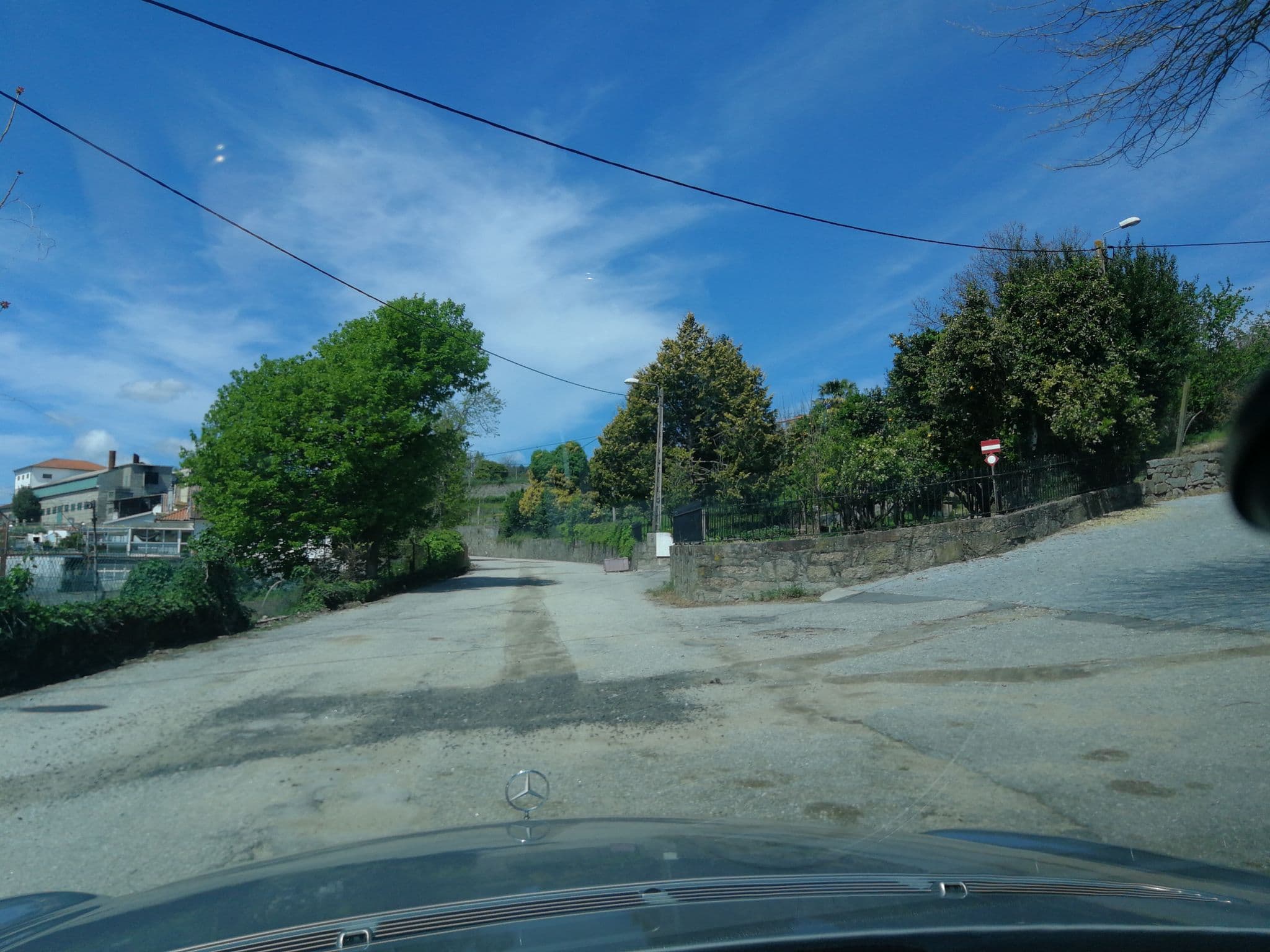 Street view near Quinta da Costa, Nine — © apires (CC BY-SA · Mapillary)