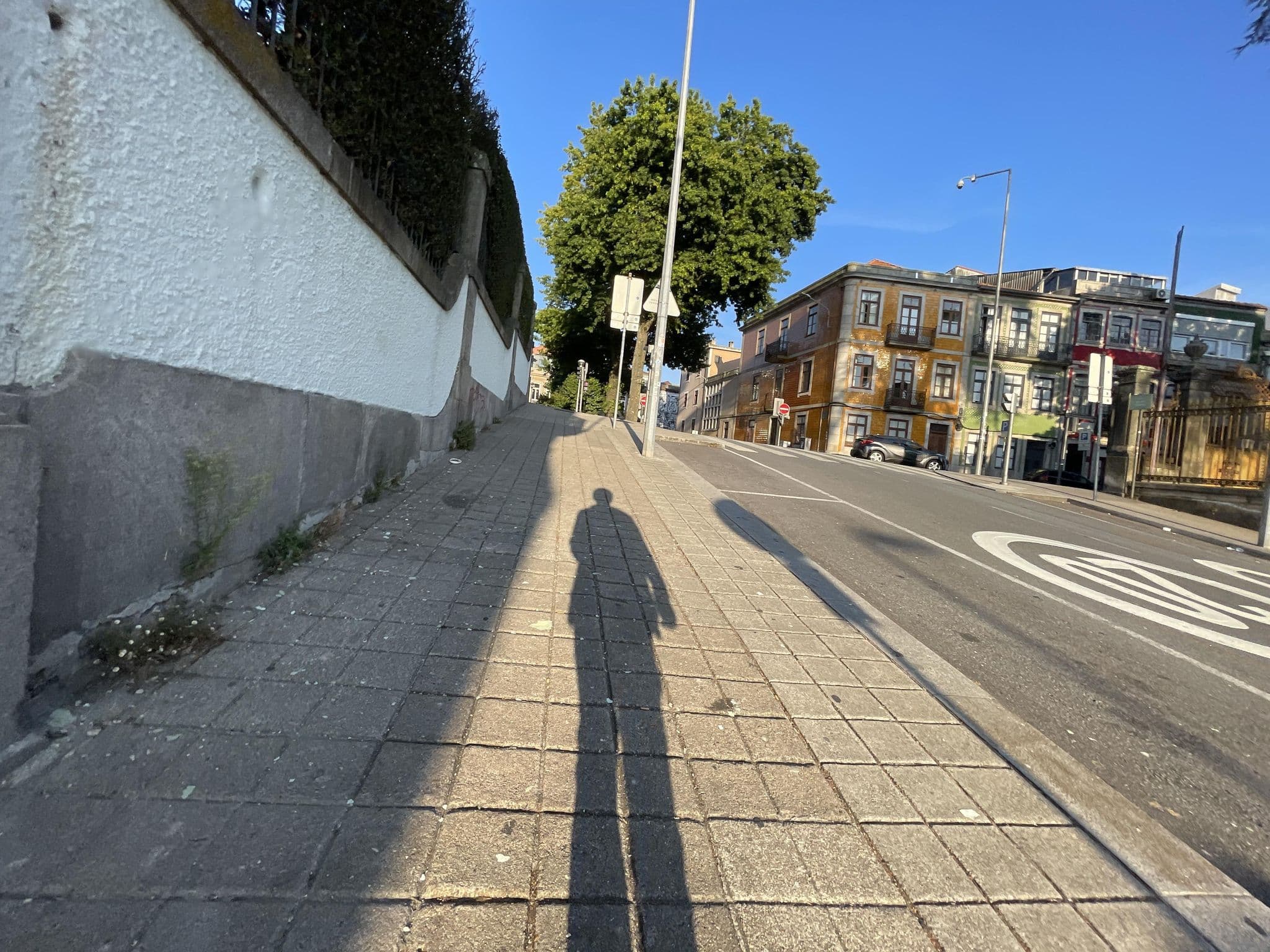 Street view near Job 1, Porto — © egorka (CC BY-SA · Mapillary)