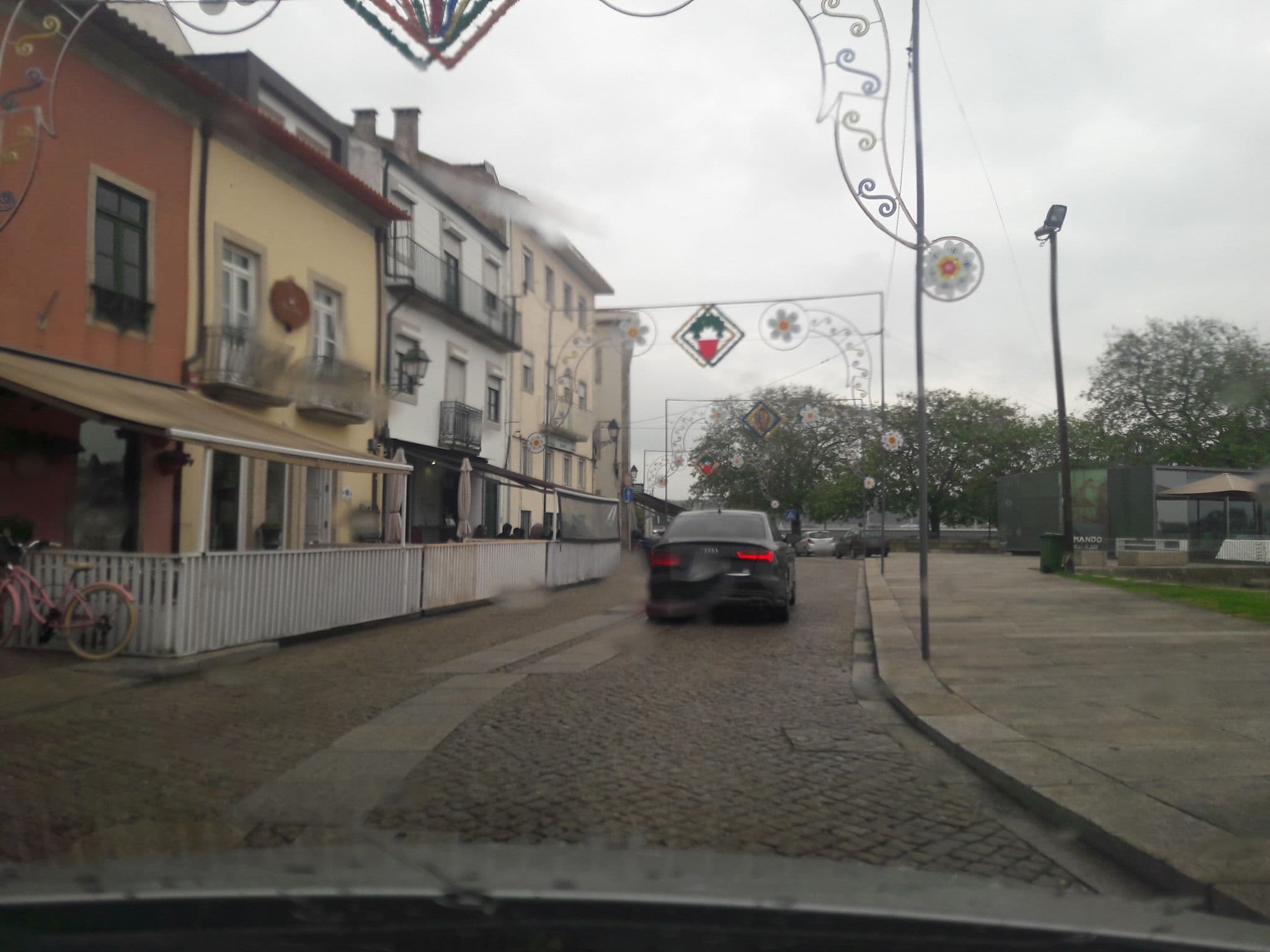 Street view near Naval Guest House, Vila do Conde — © joaoguise (CC BY-SA · Mapillary)