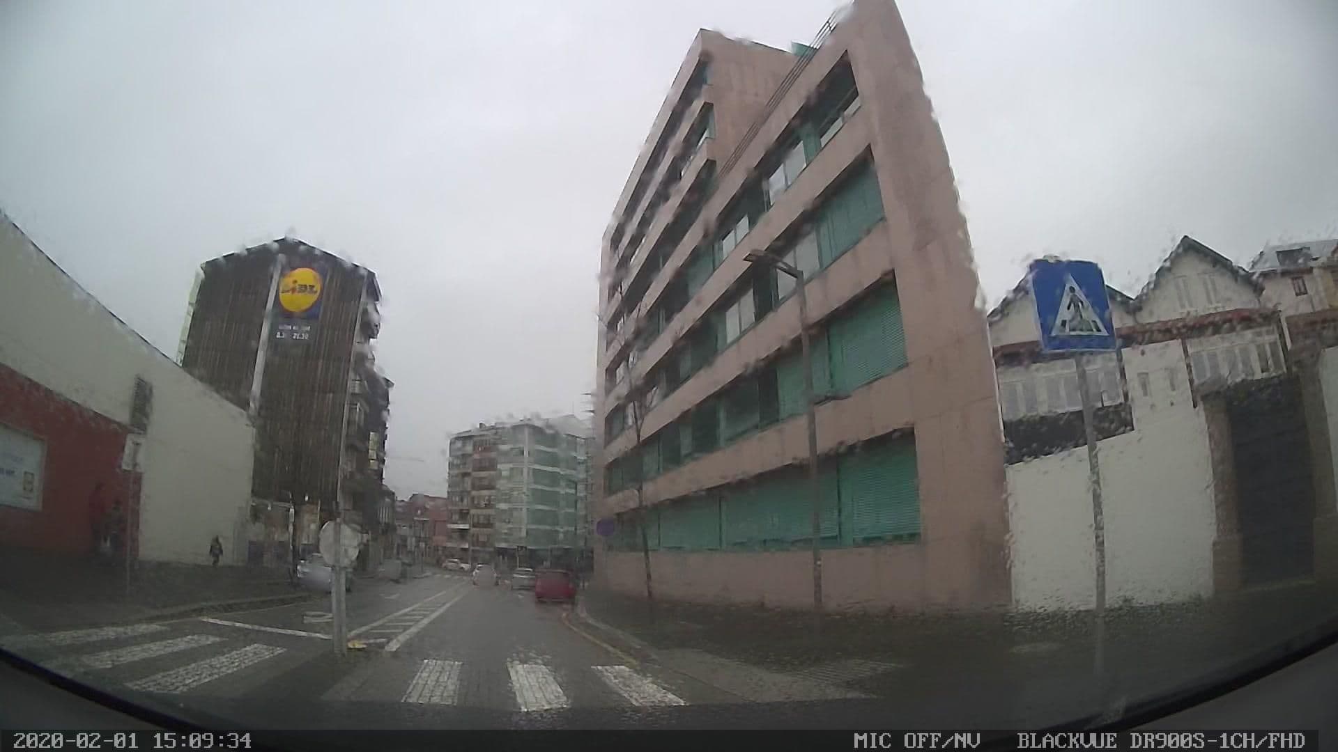 Street view near Porto Deluxe, Senhora do Porto — © sanjorgepinho (CC BY-SA · Mapillary)