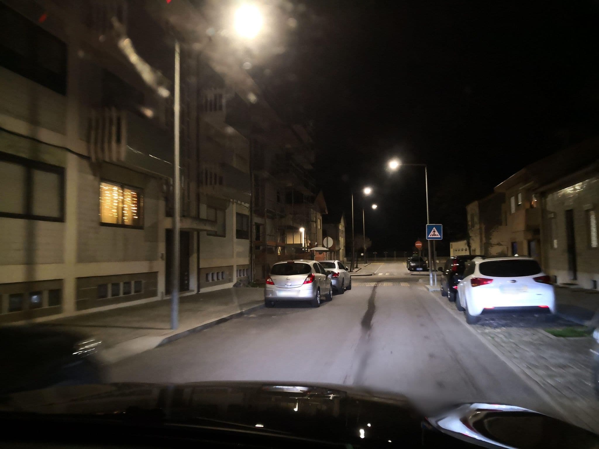 Street view near Why Not Guest House, Espinho — © sanjorgepinho (CC BY-SA · Mapillary)