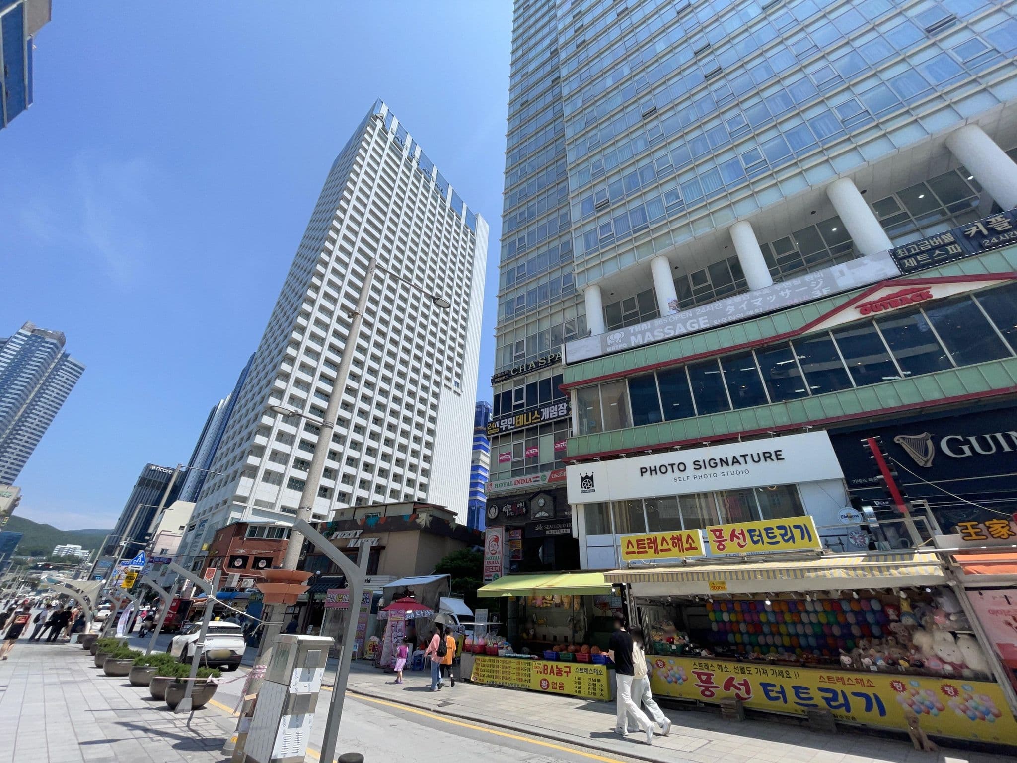 Street view near The Planet Guesthouse, Gijang — © jaydiggily (CC BY-SA · Mapillary)