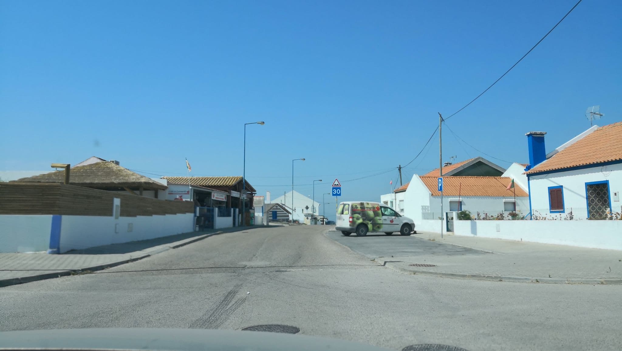 Street view near Casas da Tia Emília, Comporta — © sanjorgepinho (CC BY-SA · Mapillary)