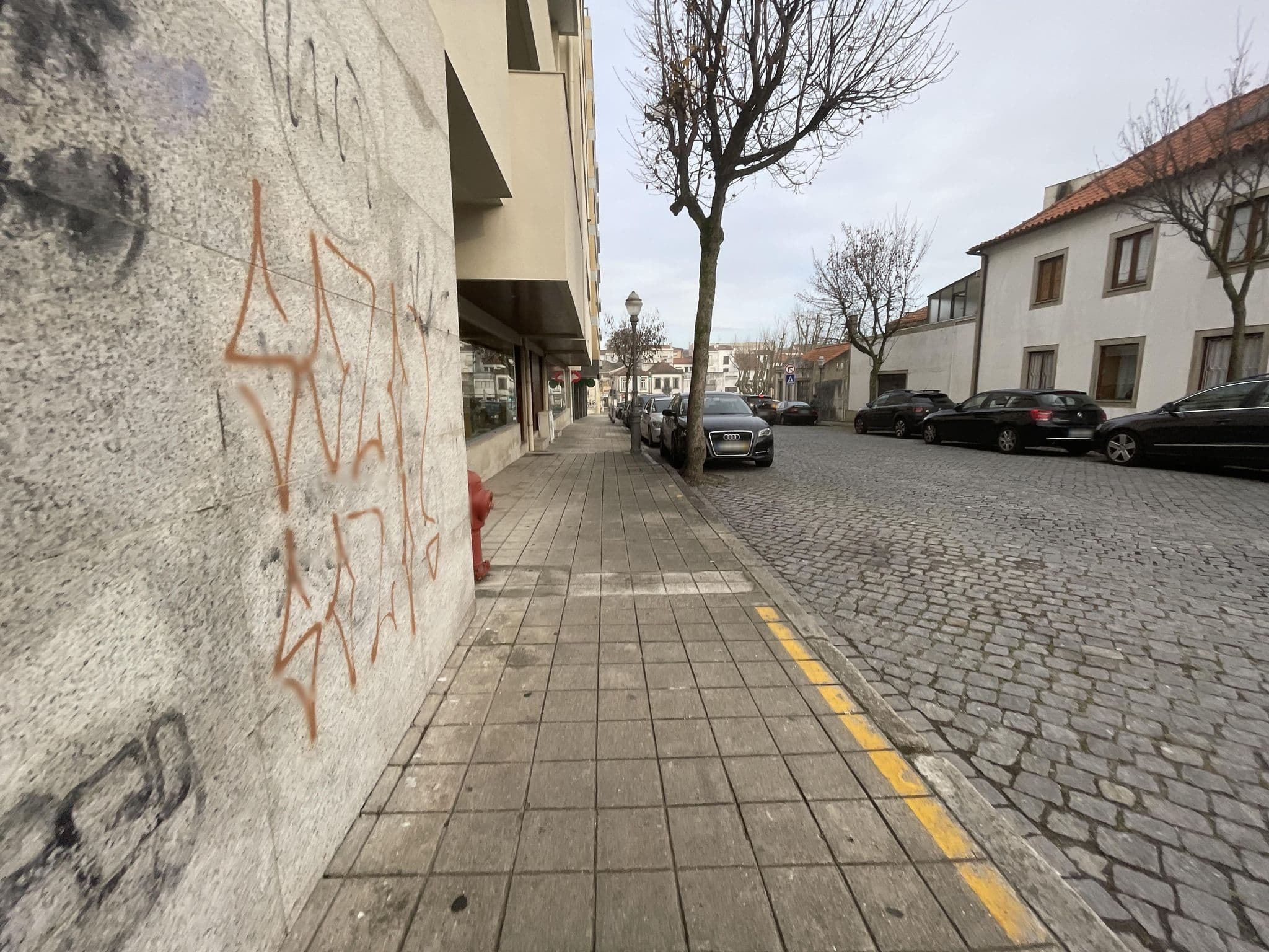 Street view near Eça Agora, Vila do Conde — © egorka (CC BY-SA · Mapillary)