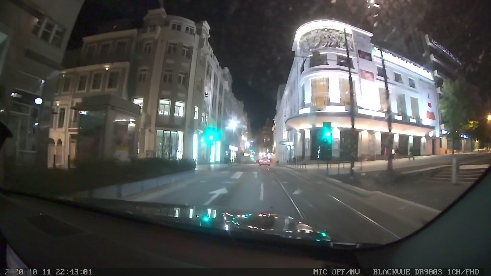 Street view near Mercure, Porto