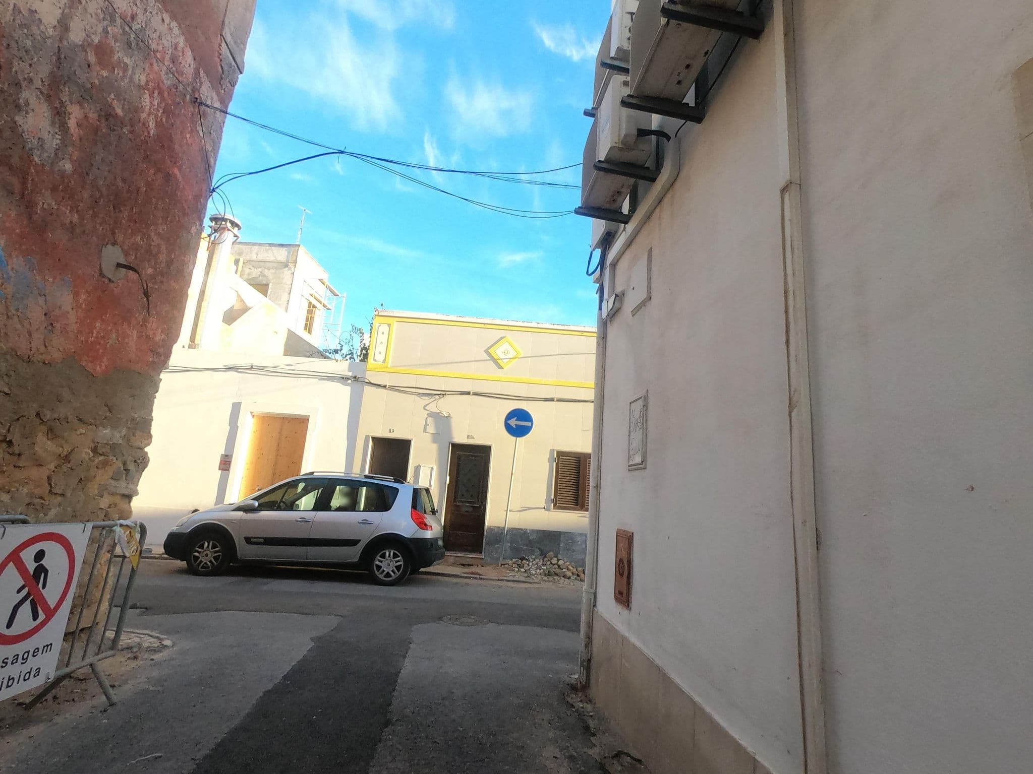 Street view near Pensão Boémia, Olhão — © filohipo (CC BY-SA · Mapillary)