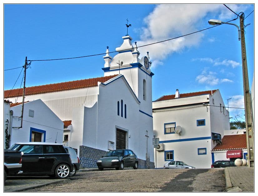 Street view near Casinha da Aldeia, Grândola — © barragon (CC BY-SA · Mapillary)