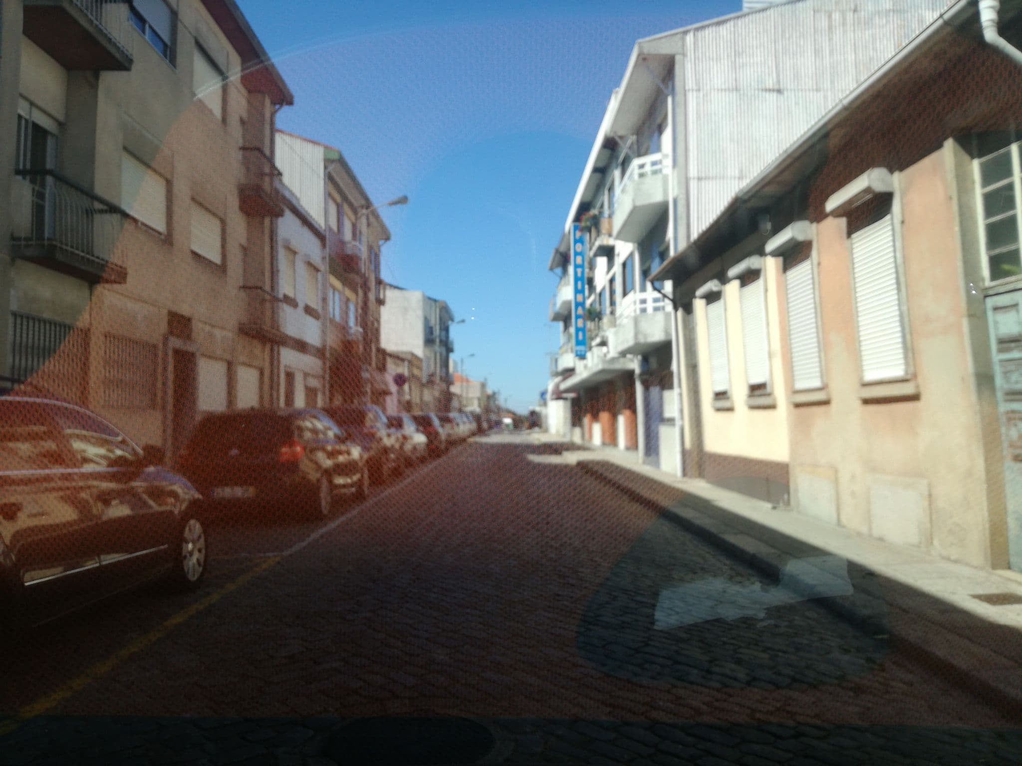 Street view near Hotel Portinari, Areosa — © cyberlima (CC BY-SA · Mapillary)