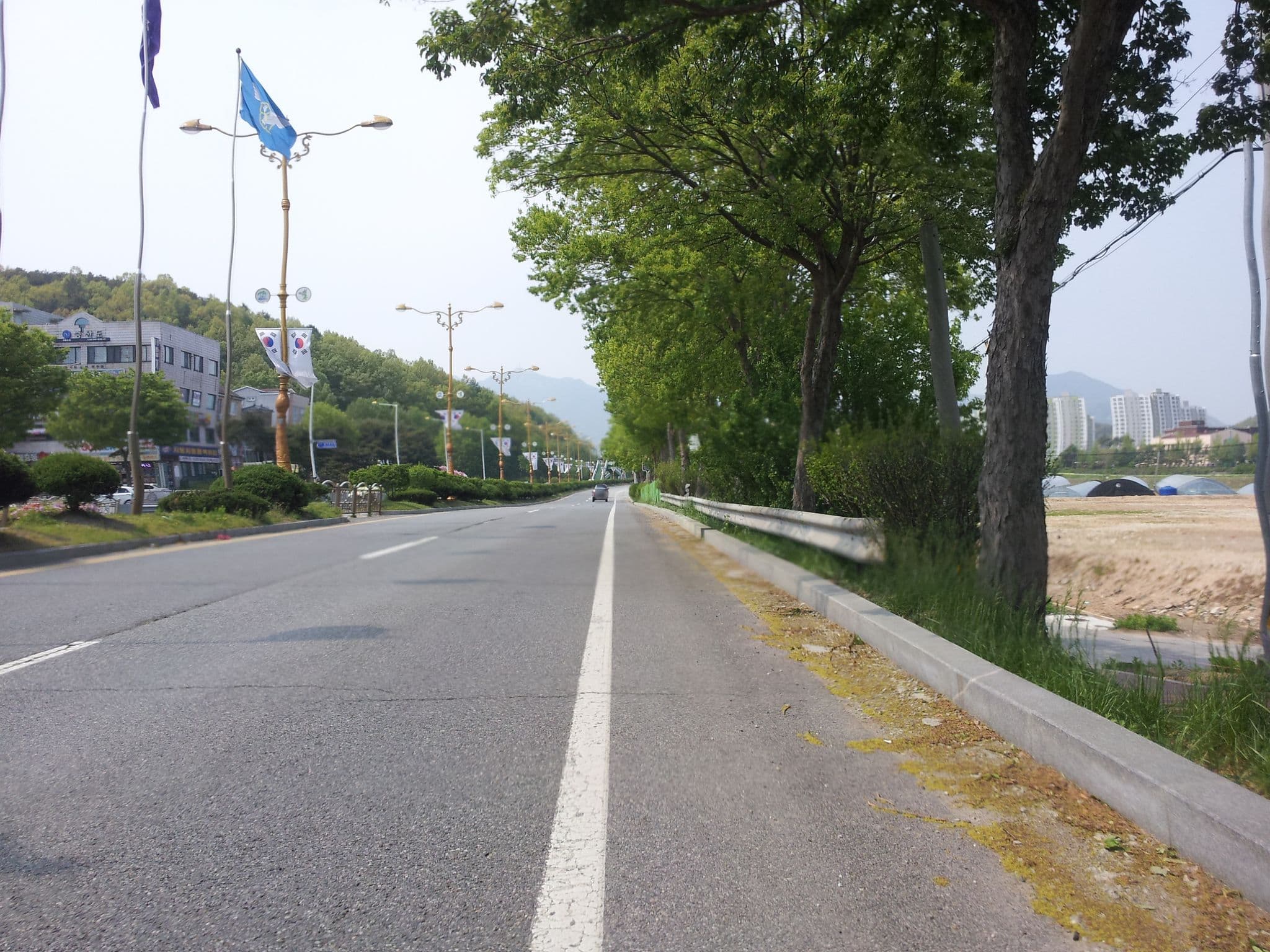 Street view near 비너스모텔, Daejeon — © alimamo (CC BY-SA · Mapillary)