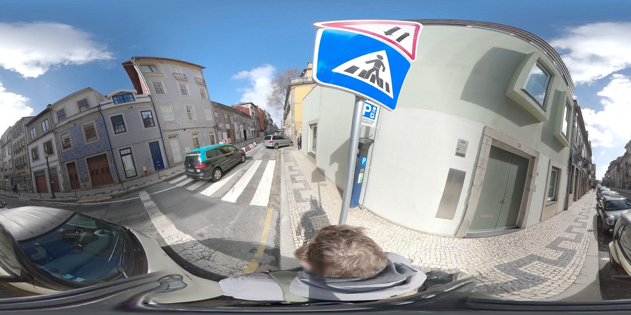 Street view near Dormidas Alojamento Local, Porto — © skfd (CC BY-SA · Mapillary)