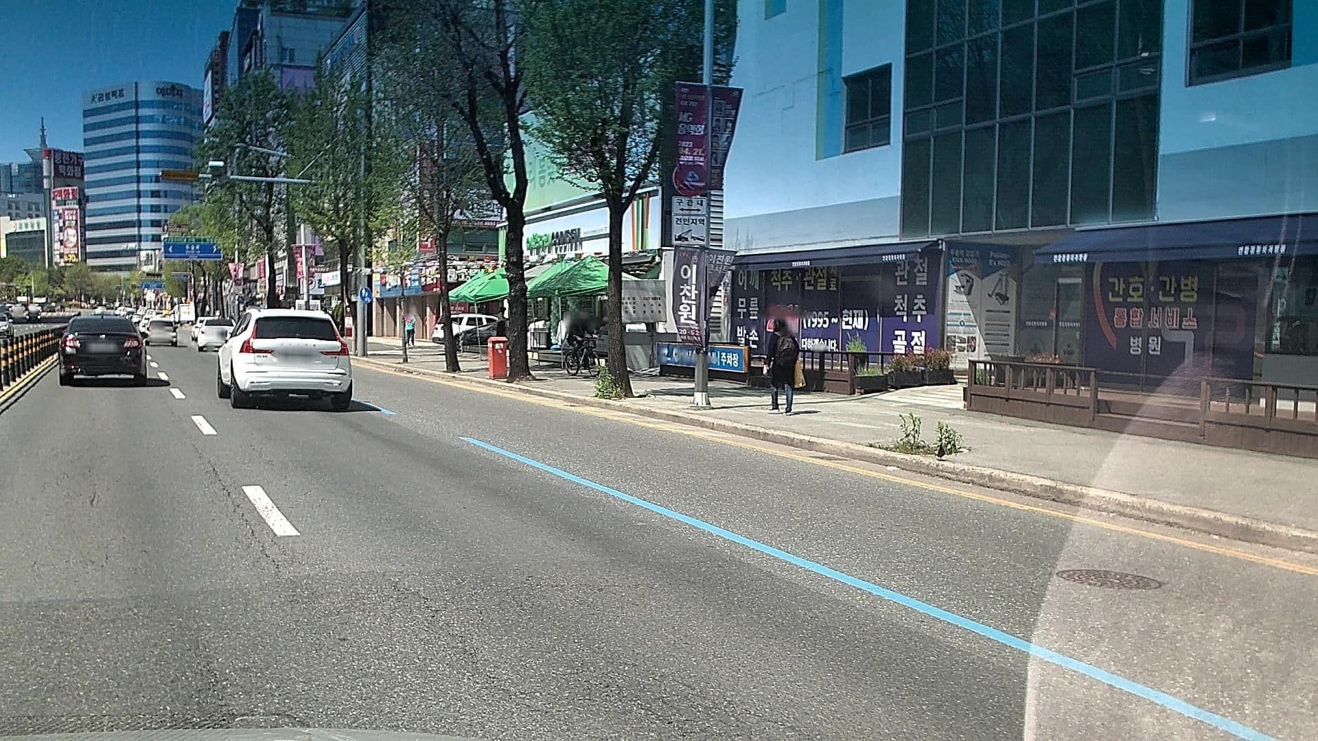 Street view near 화성장모텔, Daejeon — © rororiro (CC BY-SA · Mapillary)
