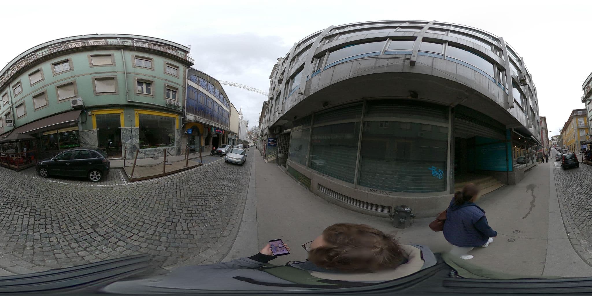 Street view near Fábrica de Histórias, Porto