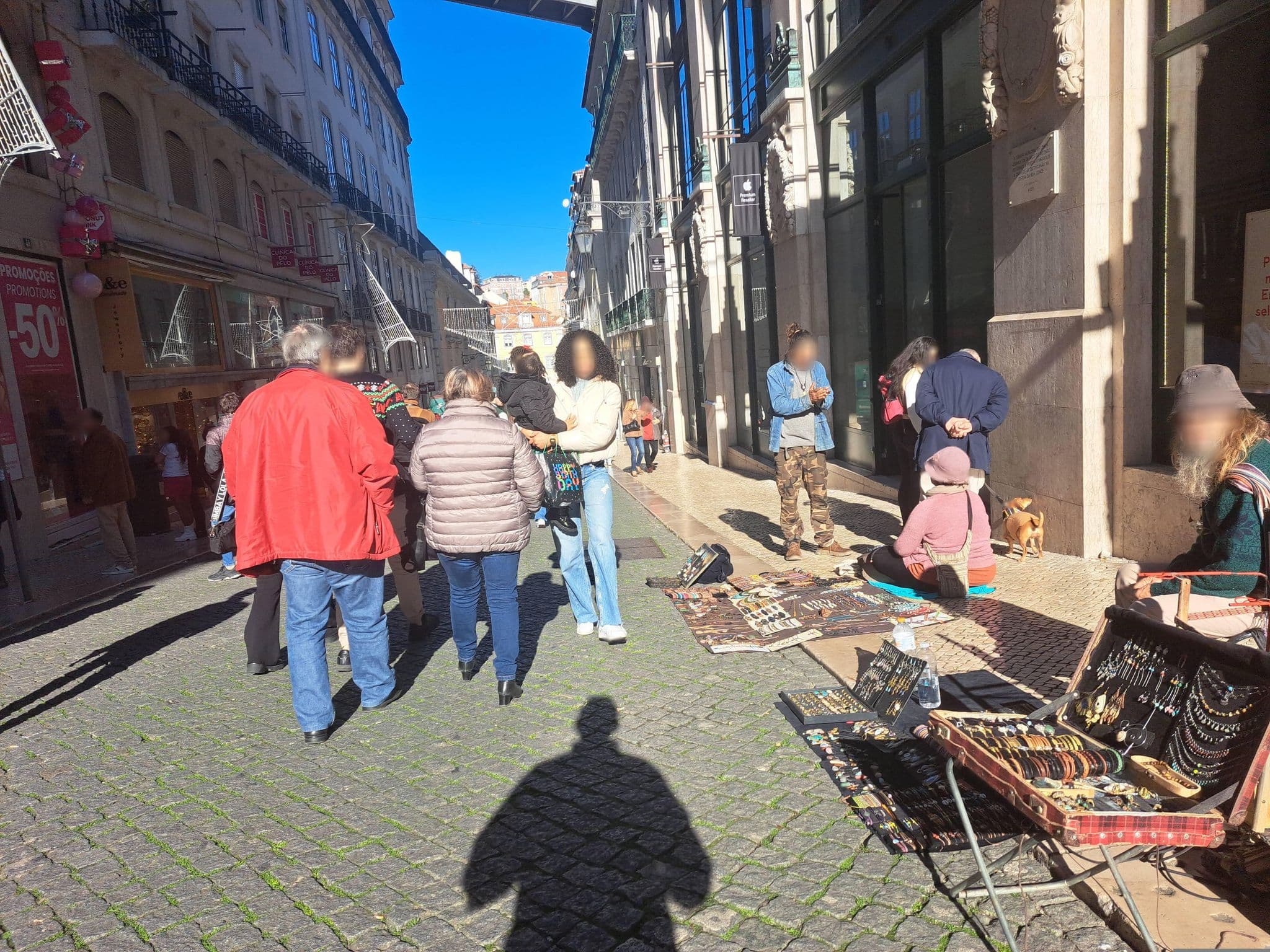 Street view near LV Premier Chiado Apartments, Baixa — © beer119 (CC BY-SA · Mapillary)