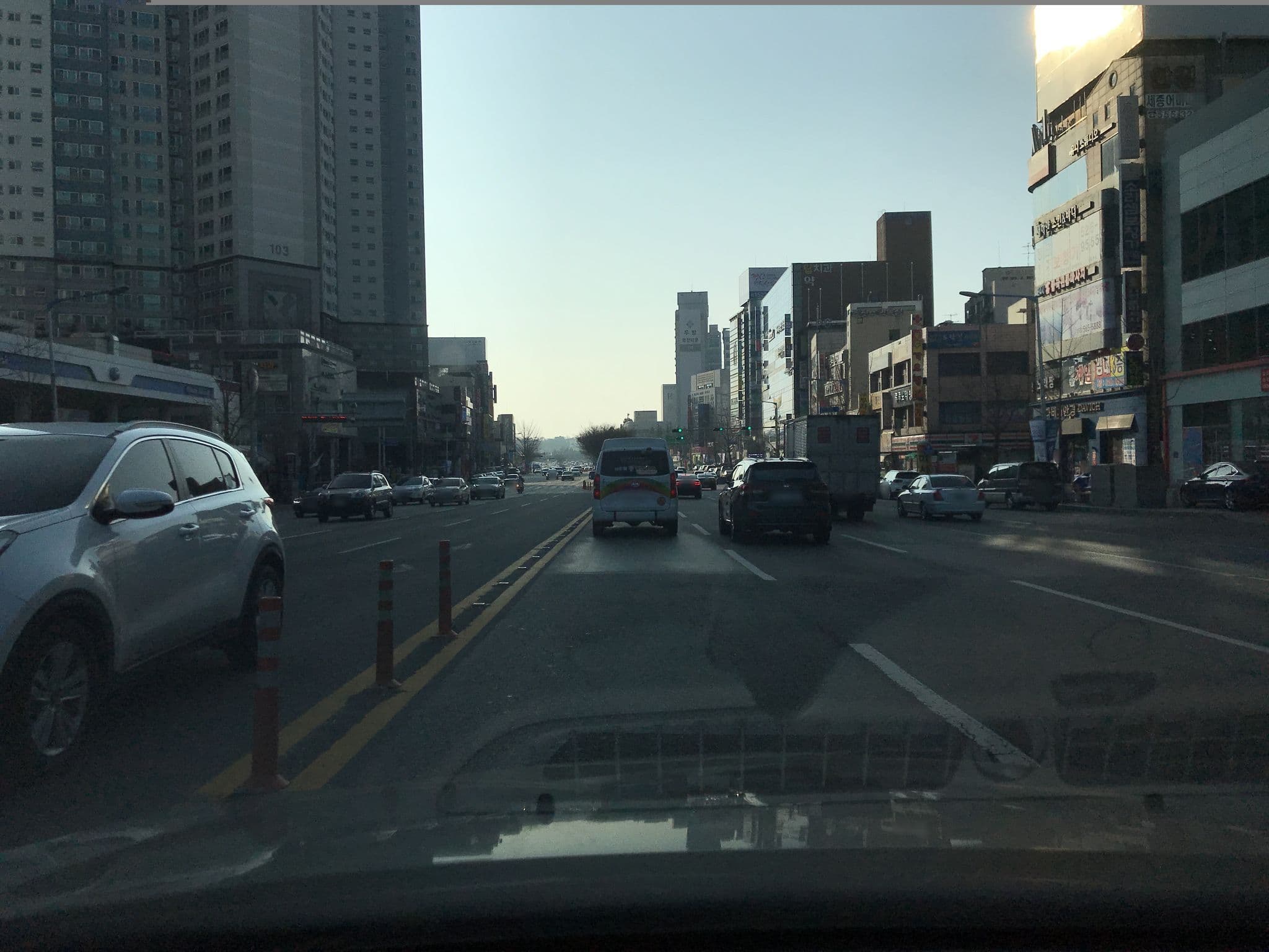 Street view near GG motel, Daegu — © harderthan (CC BY-SA · Mapillary)