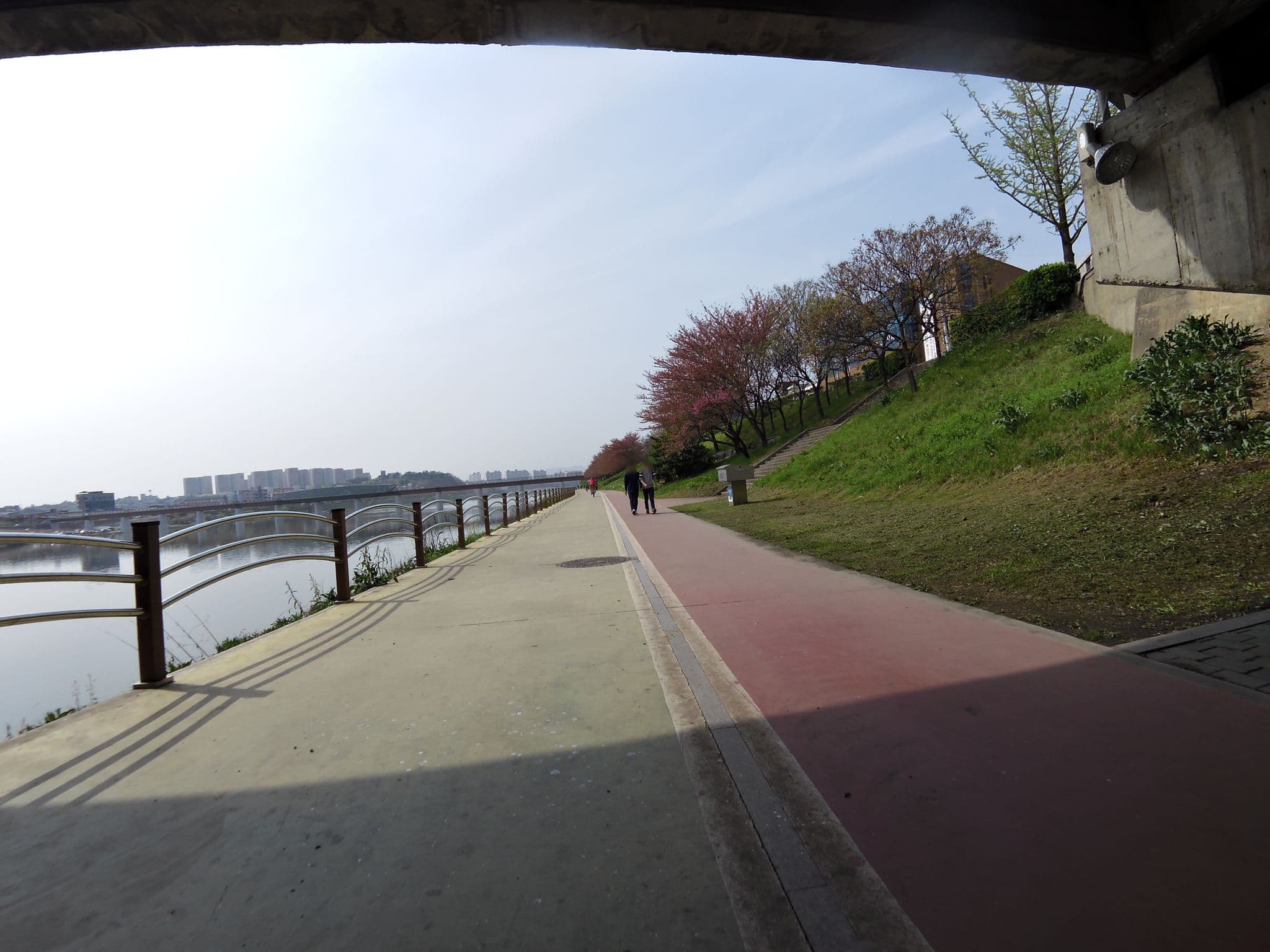 Street view near 리빈아토, Daegu — © xma (CC BY-SA · Mapillary)