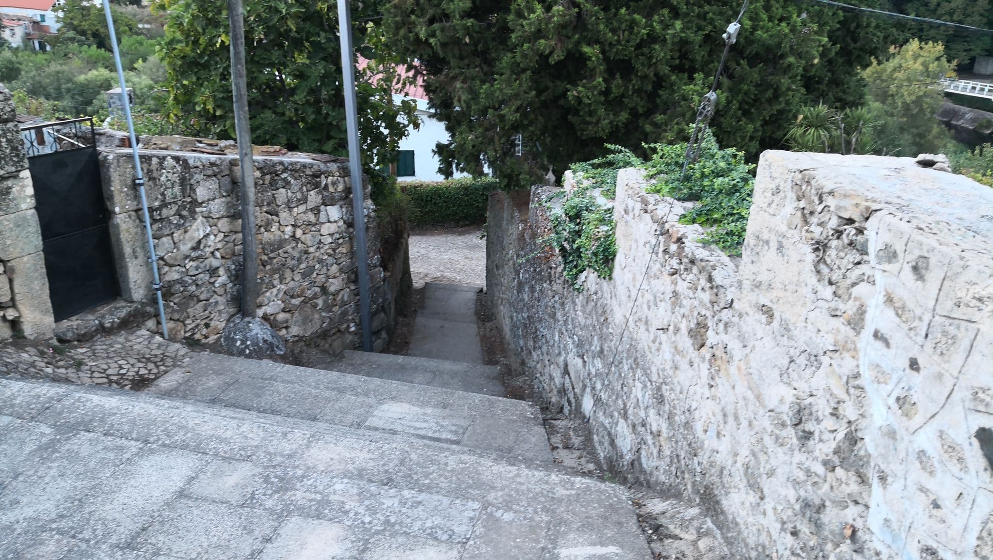 Street view near Casas do Corgo, Vila Real — © sanjorgepinho (CC BY-SA · Mapillary)