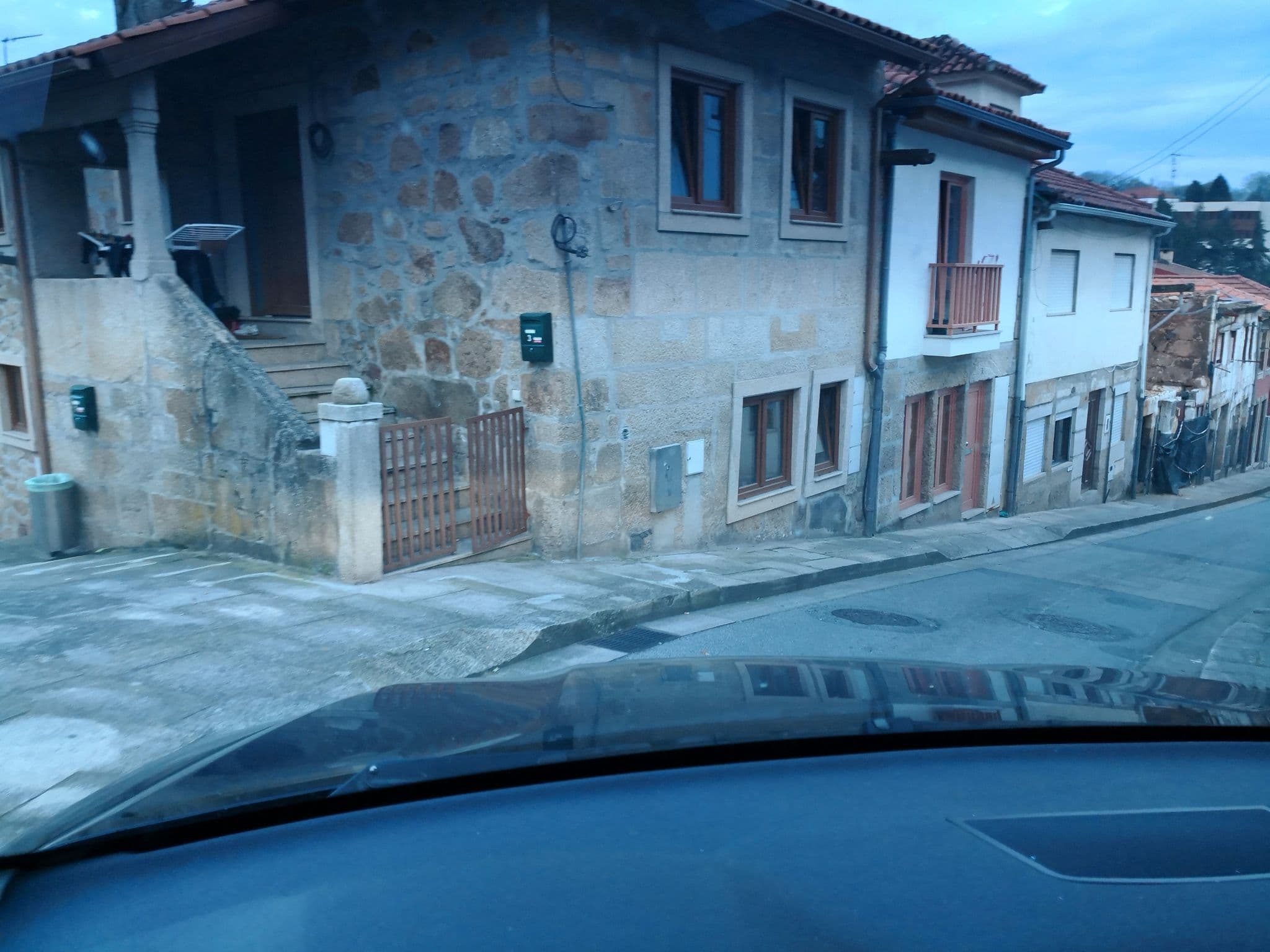 Street view near Casa da Carvoaria, Vila Real — © sanjorgepinho (CC BY-SA · Mapillary)