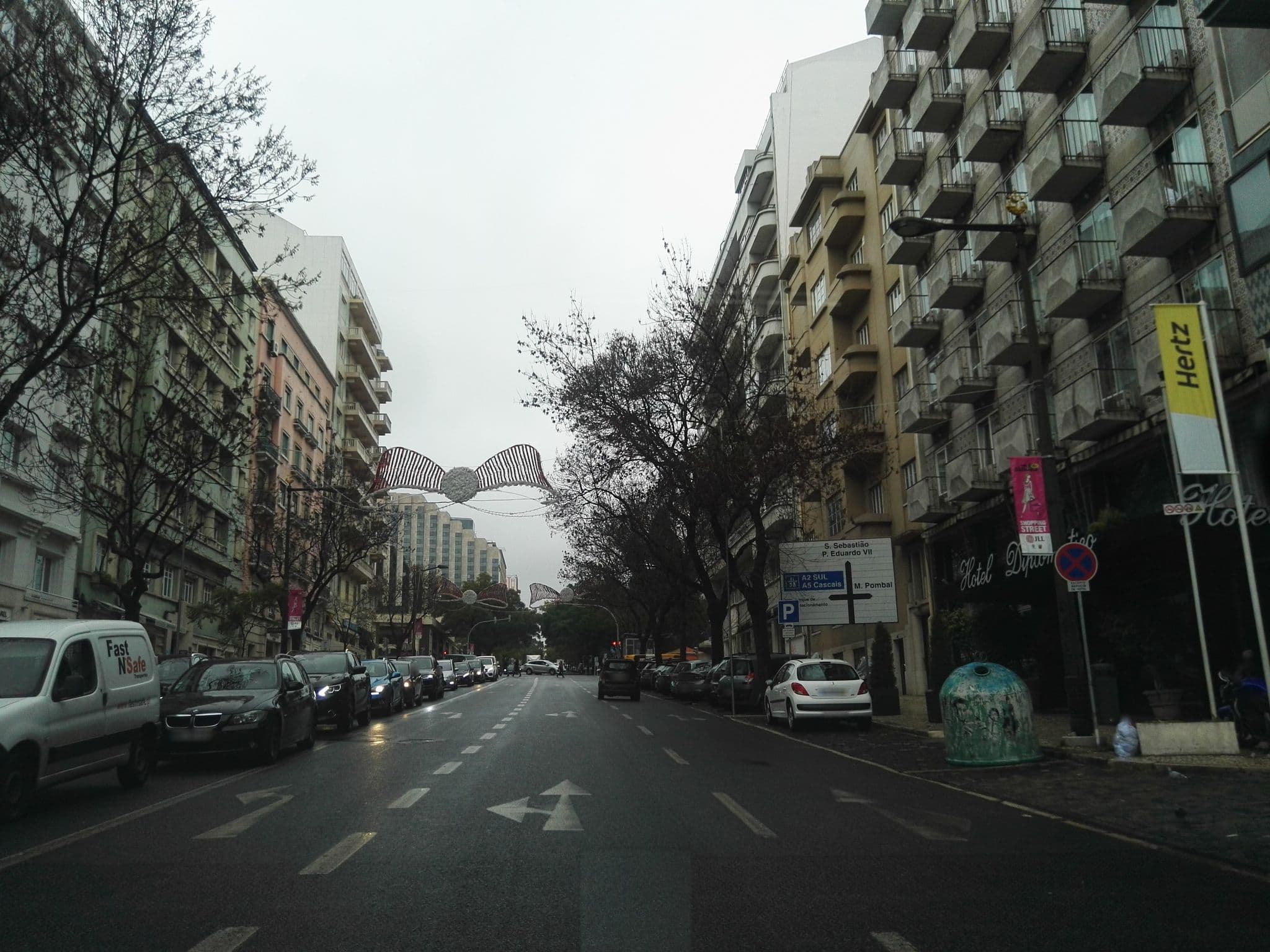 Street view near hotel encerrado, Lisbon — © filipegraciosa (CC BY-SA · Mapillary)