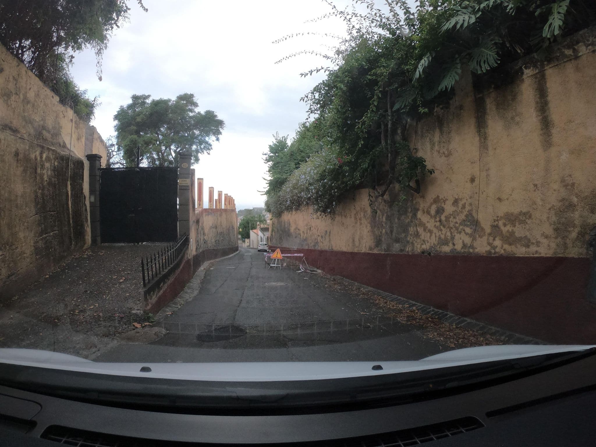 Street view near Quinta de Santa Luzia, Santa Luzia — © filipesilva (CC BY-SA · Mapillary)