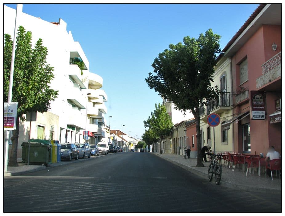 Street view near Hospedaria Abílio, Almeirim — © barragon (CC BY-SA · Mapillary)