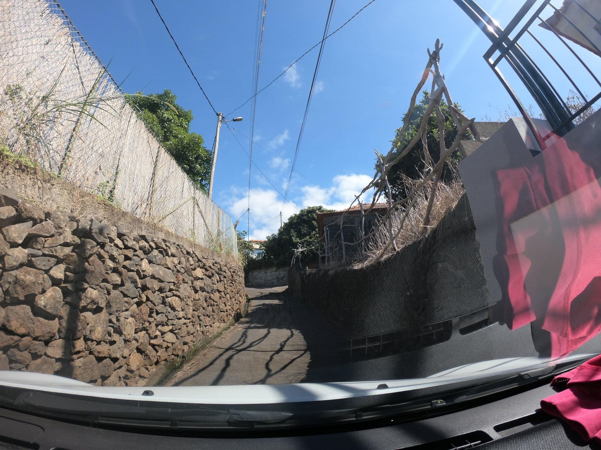 Street view near Lucky Lemons - Boutique Houses Madeira, Arco da Calheta — © filipesilva (CC BY-SA · Mapillary)