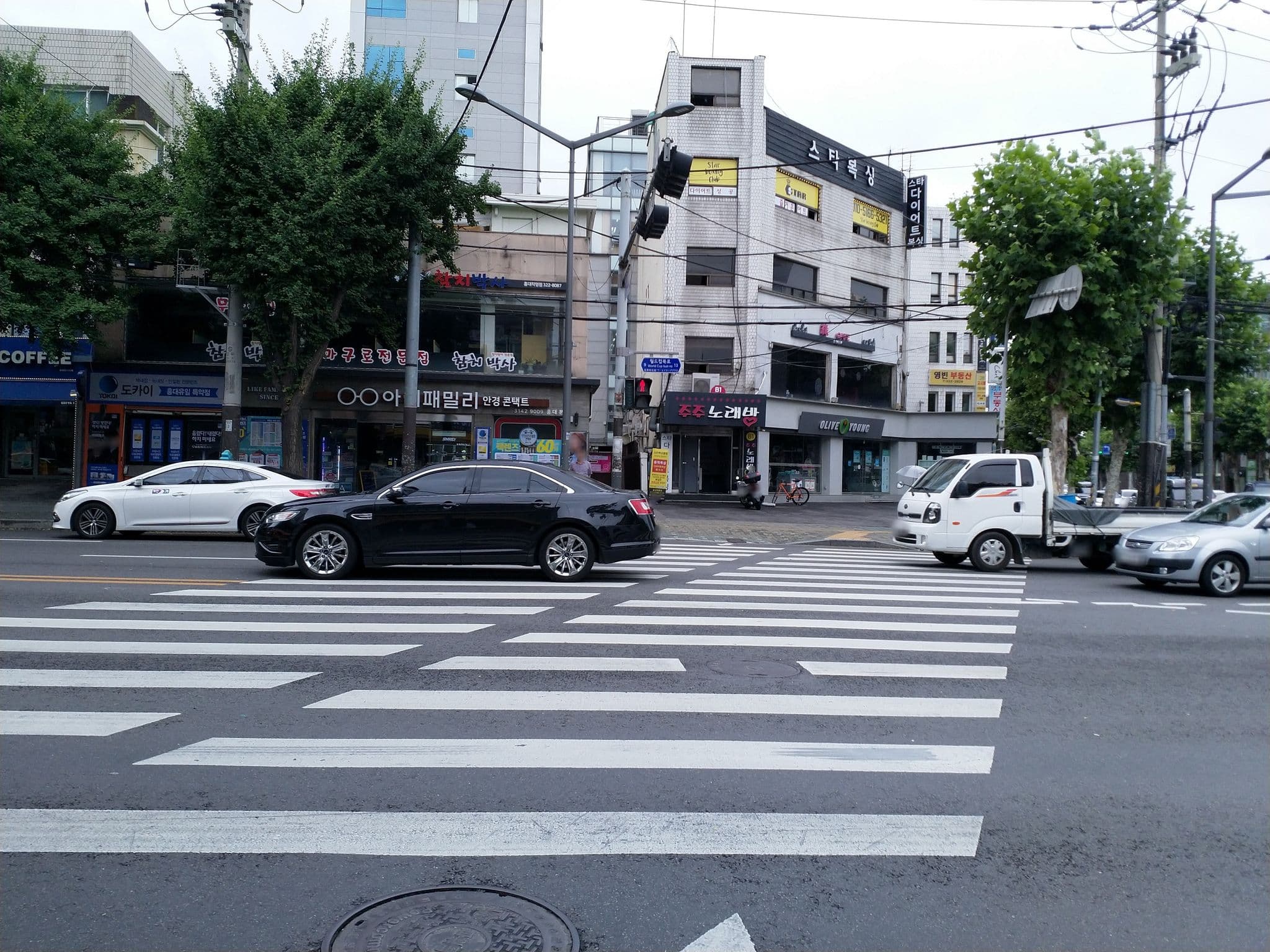 Street view near L7, Seoul — © laye (CC BY-SA · Mapillary)
