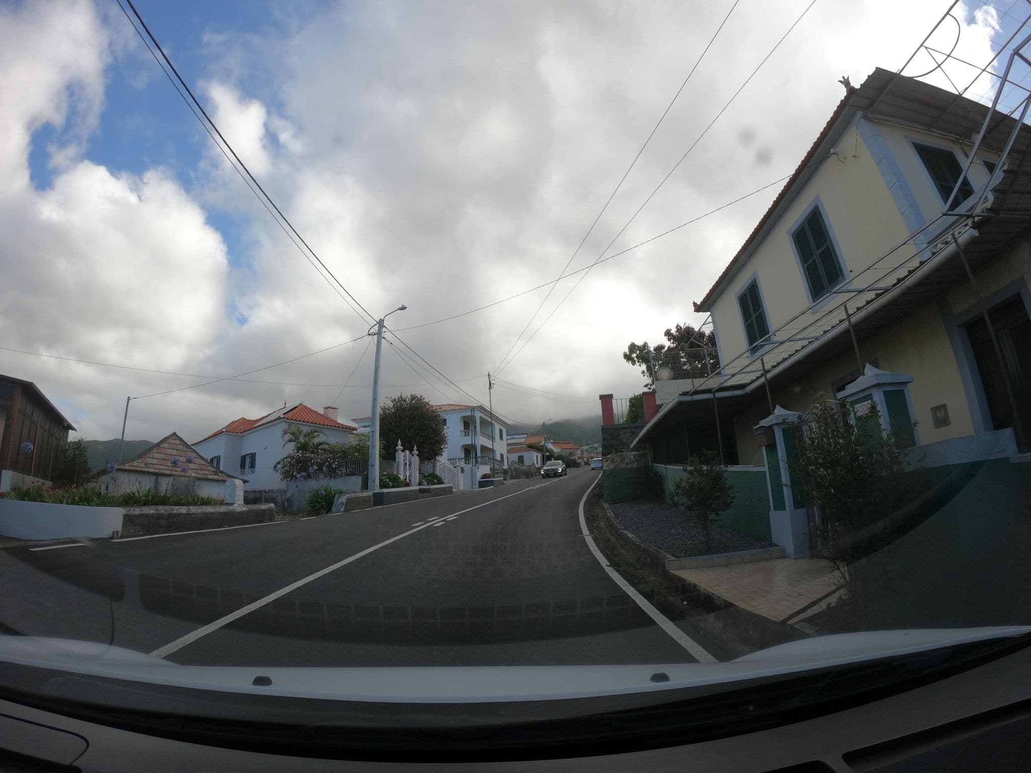 Street view near Atlantic Flow House, Arco da Calheta — © filipesilva (CC BY-SA · Mapillary)