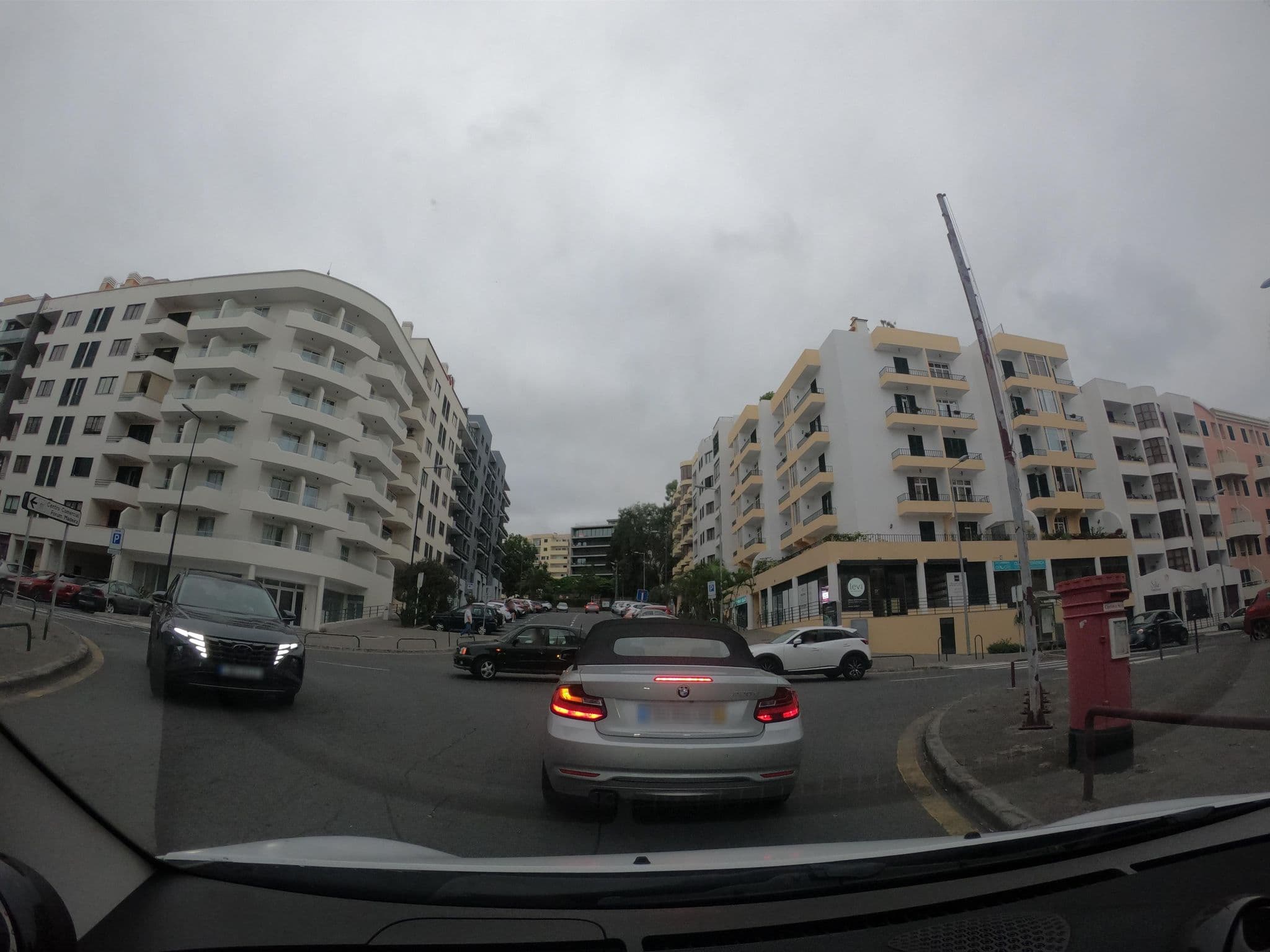 Street view near The Editory Ocean Way, São Martinho — © filipesilva (CC BY-SA · Mapillary)