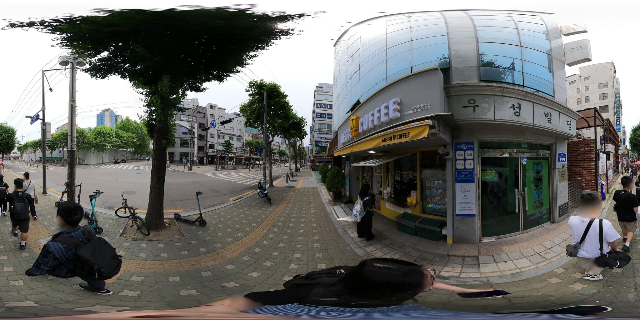 Street view near 드림 컴포트, Seoul — © lisbethw1130 (CC BY-SA · Mapillary)