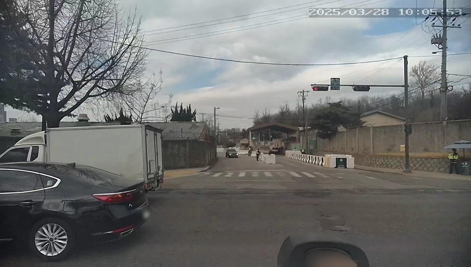 Street view near JR Hotel, Yongsan-dong — © motov (CC BY-SA · Mapillary)