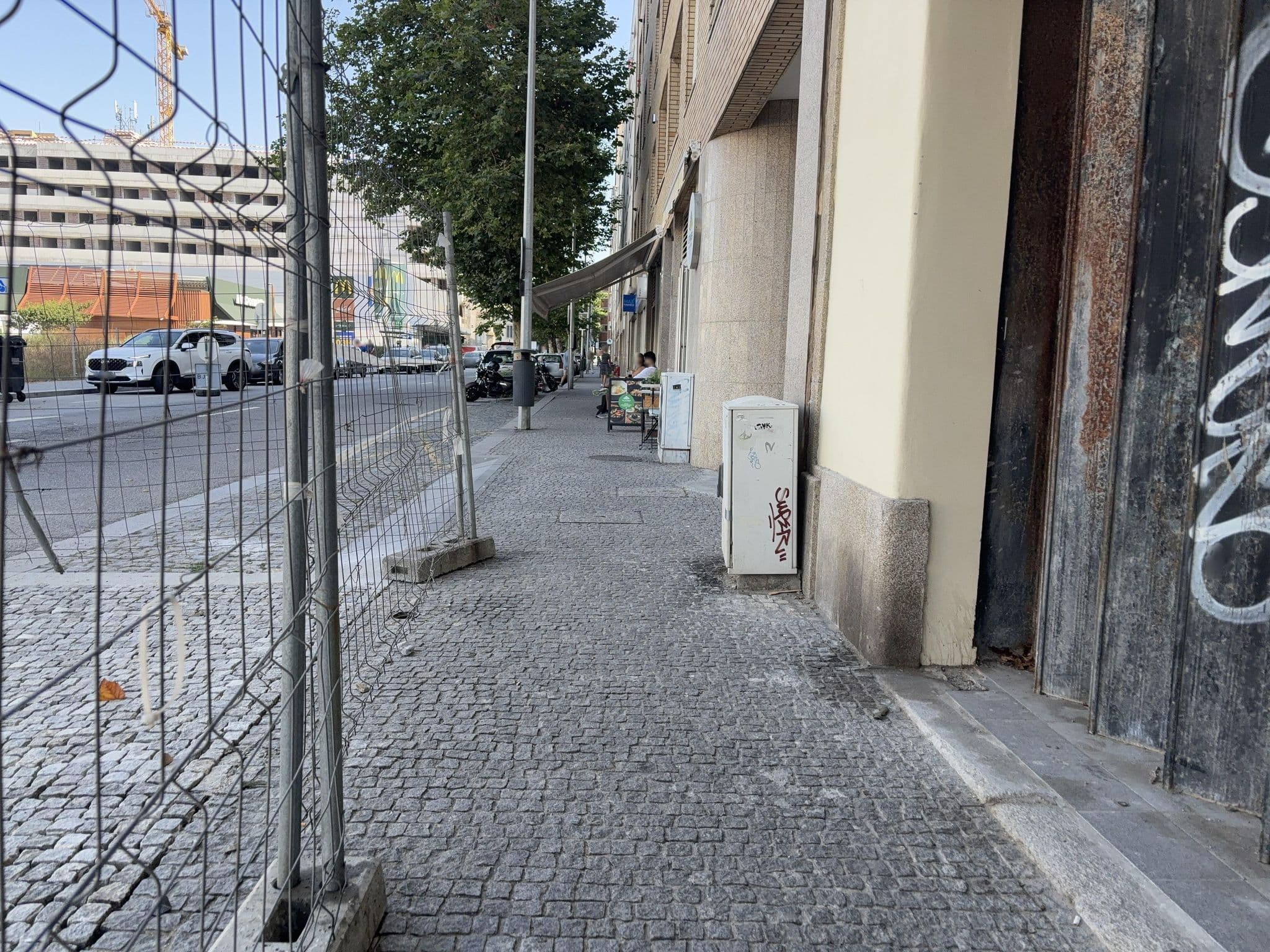 Street view near OceanLeaf - EcoHost, Matosinhos — © egorka (CC BY-SA · Mapillary)