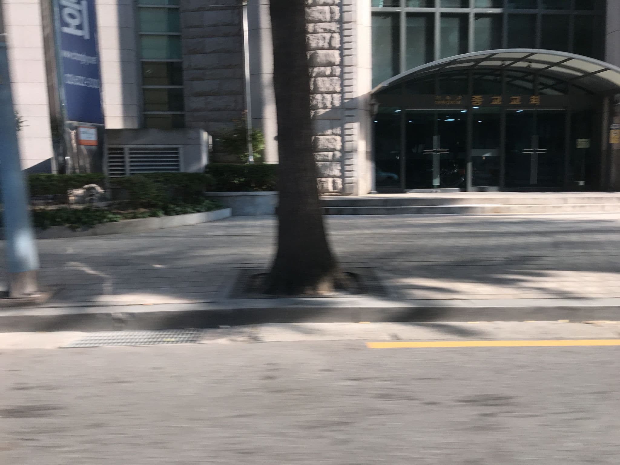 Street view near Seoul Guesthose@Gyeongbokgung, Seoul — © kilburn (CC BY-SA · Mapillary)