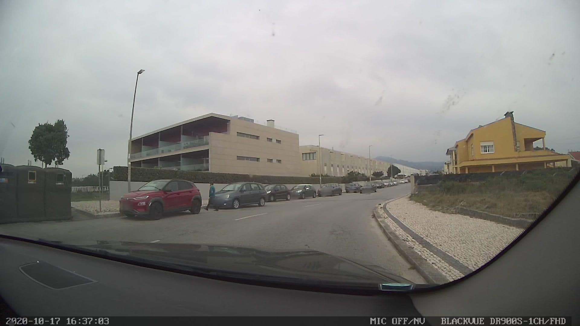 Street view near Esposende Holiday Stay, Marinhas — © sanjorgepinho (CC BY-SA · Mapillary)
