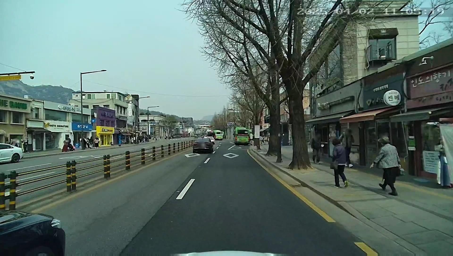 Street view near 풍림리조트, Seoul — © motov (CC BY-SA · Mapillary)