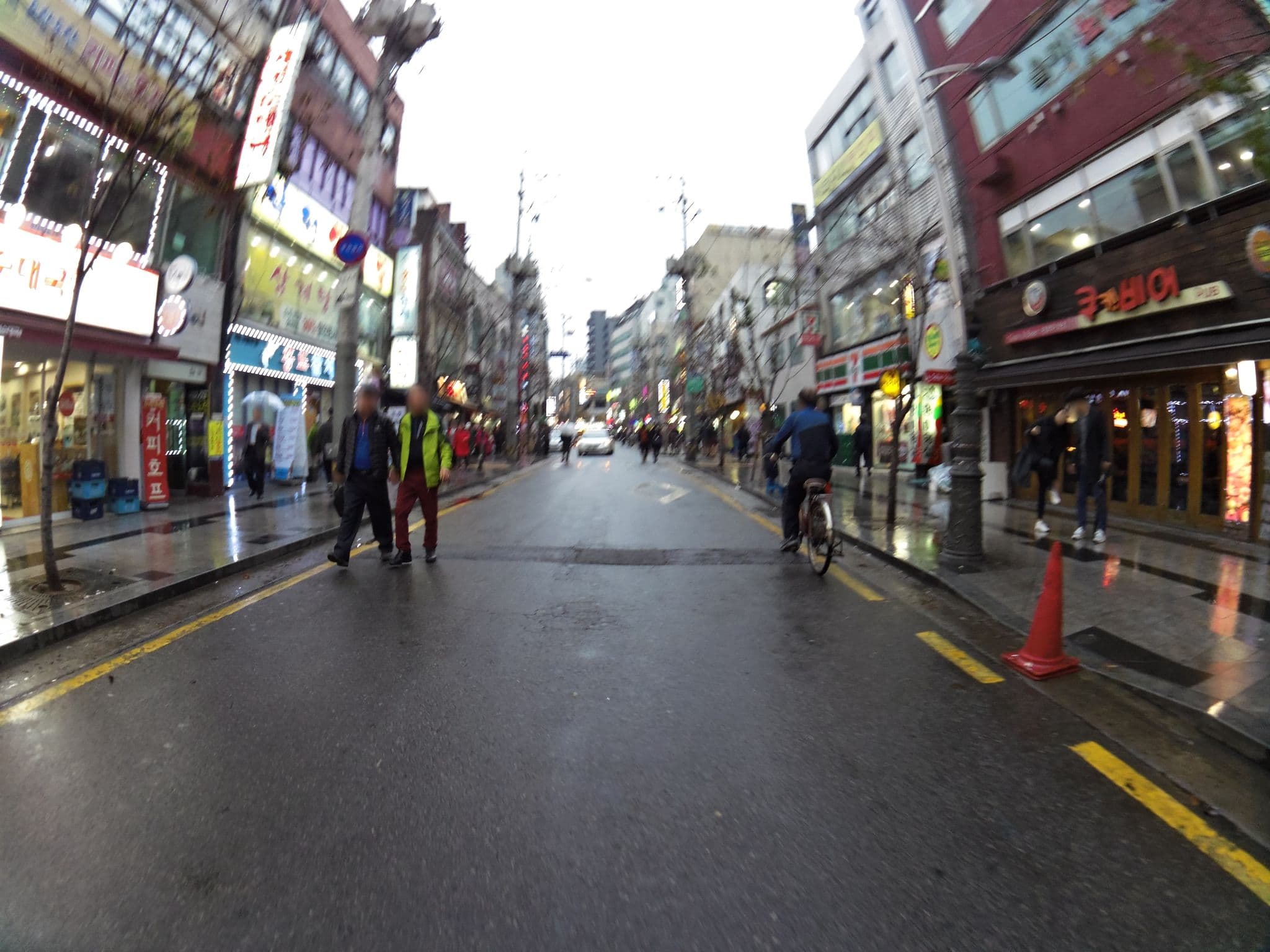 Street view near 팝 호텔 1, Seoul — © xma (CC BY-SA · Mapillary)