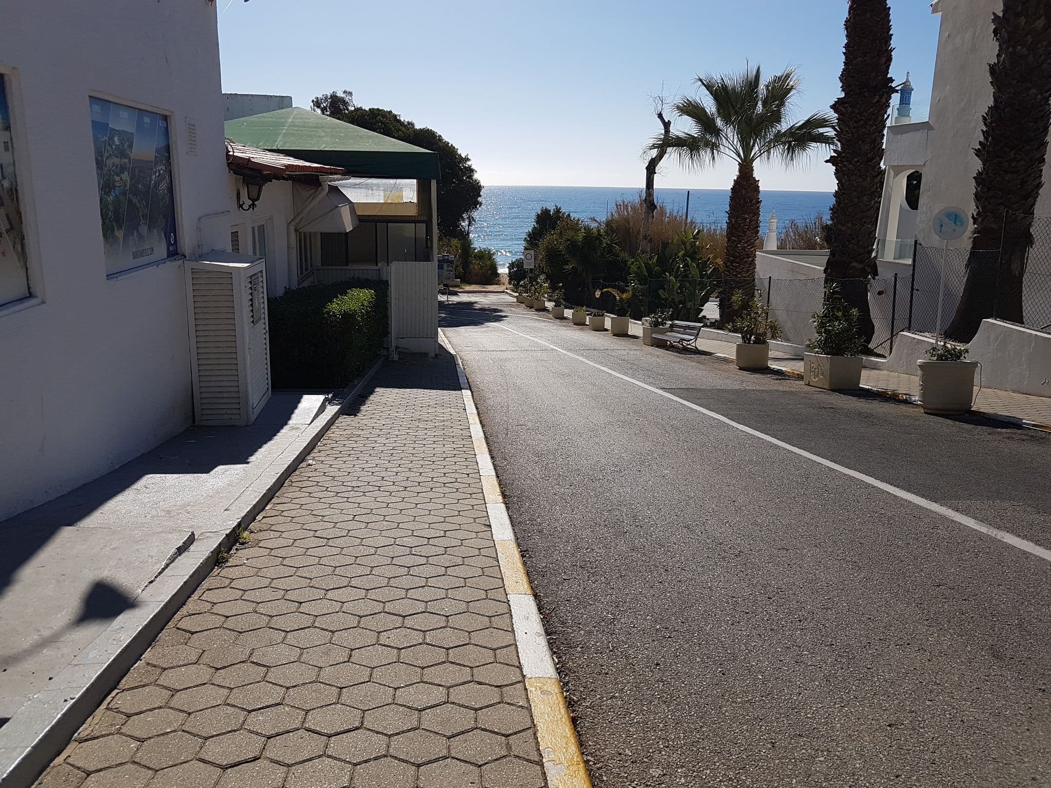 Street view near Mónica Isabel Beach Resort, Albufeira — © jopparn (CC BY-SA · Mapillary)