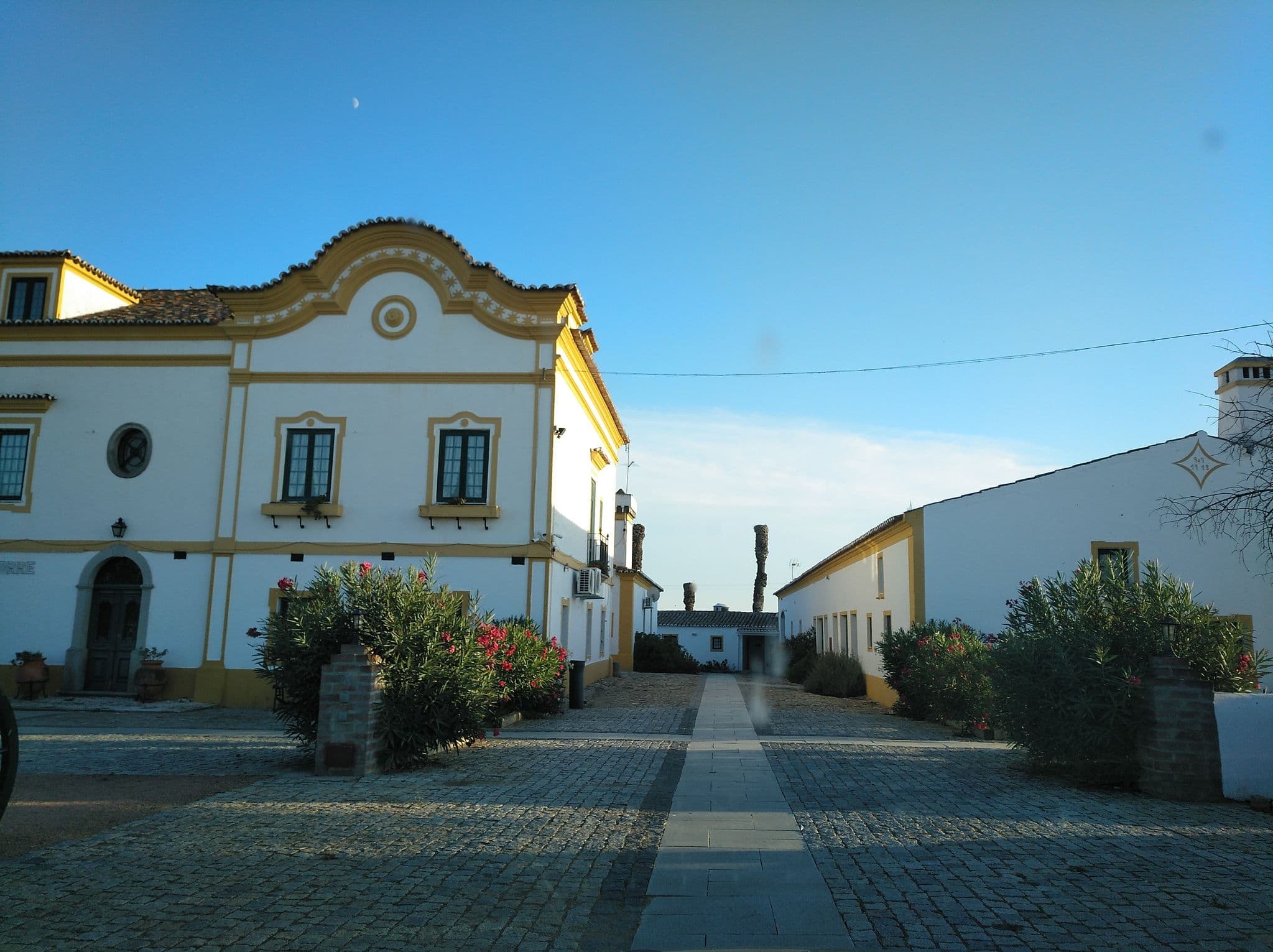 Street view near Monte da Torre, Elvas — © filohipo (CC BY-SA · Mapillary)